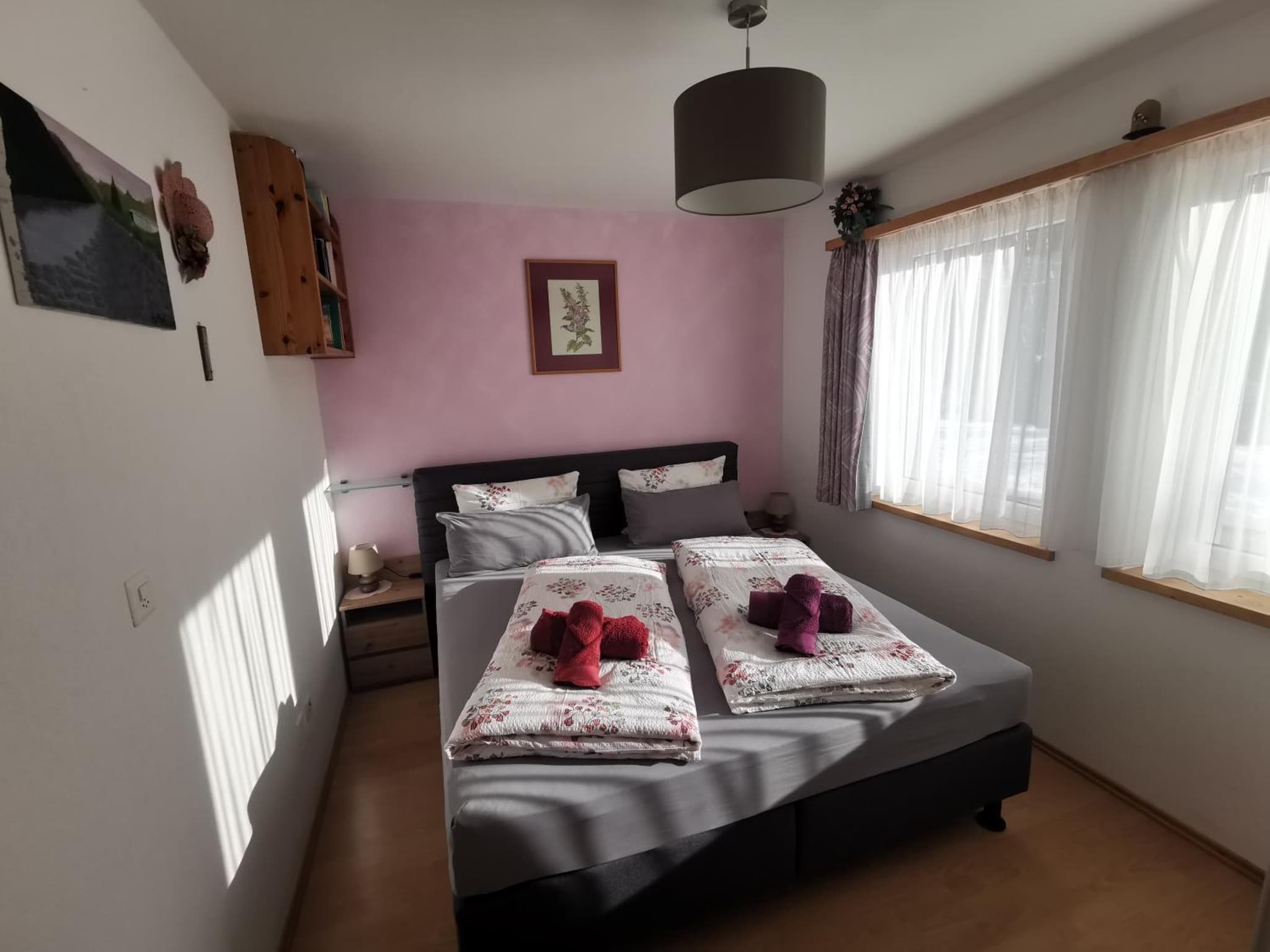 Chasa Aquileia Scuol - Bergblick, Komfort, 6 Pers, zentral, Terrasse, Gratis Parken, Wlan