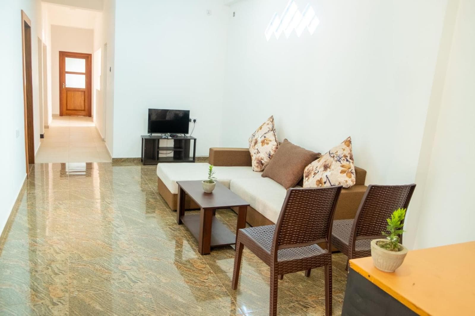 G A Villa Airport Transit Hotel photo 9