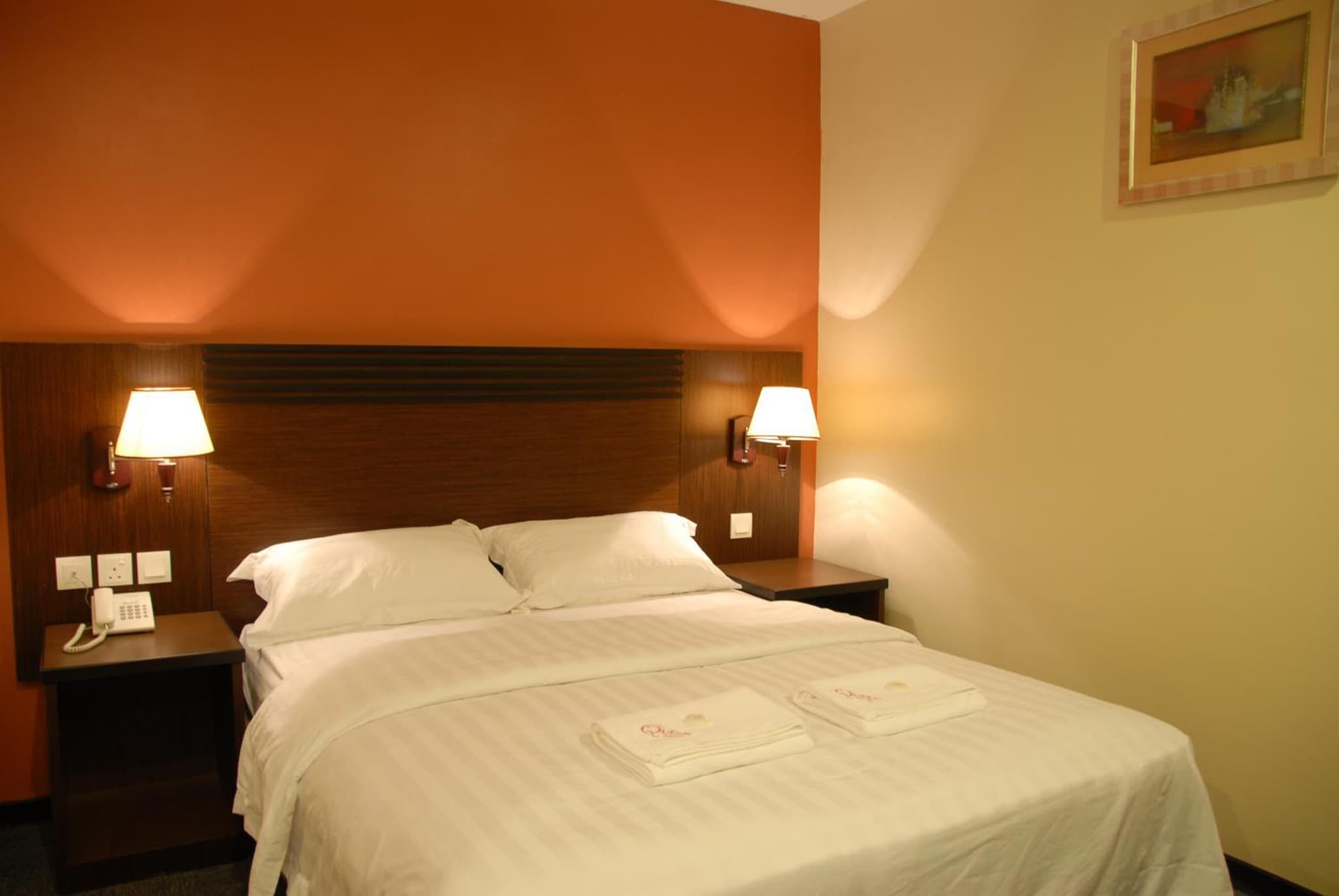 Queen Hotel photo 6
