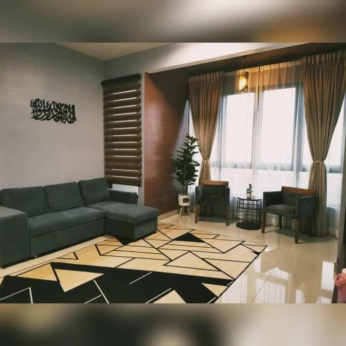 Sea View 1BR D'RZ Muslim Homestay l Kids & Large Pool at Bali Residence