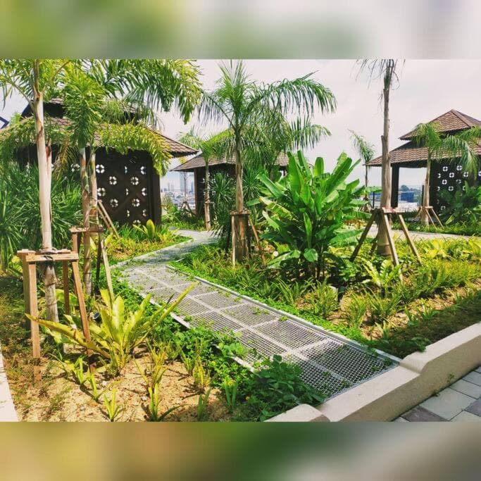 Sea View 1BR D'RZ Muslim Homestay l Kids & Large Pool at Bali Residence photo 9