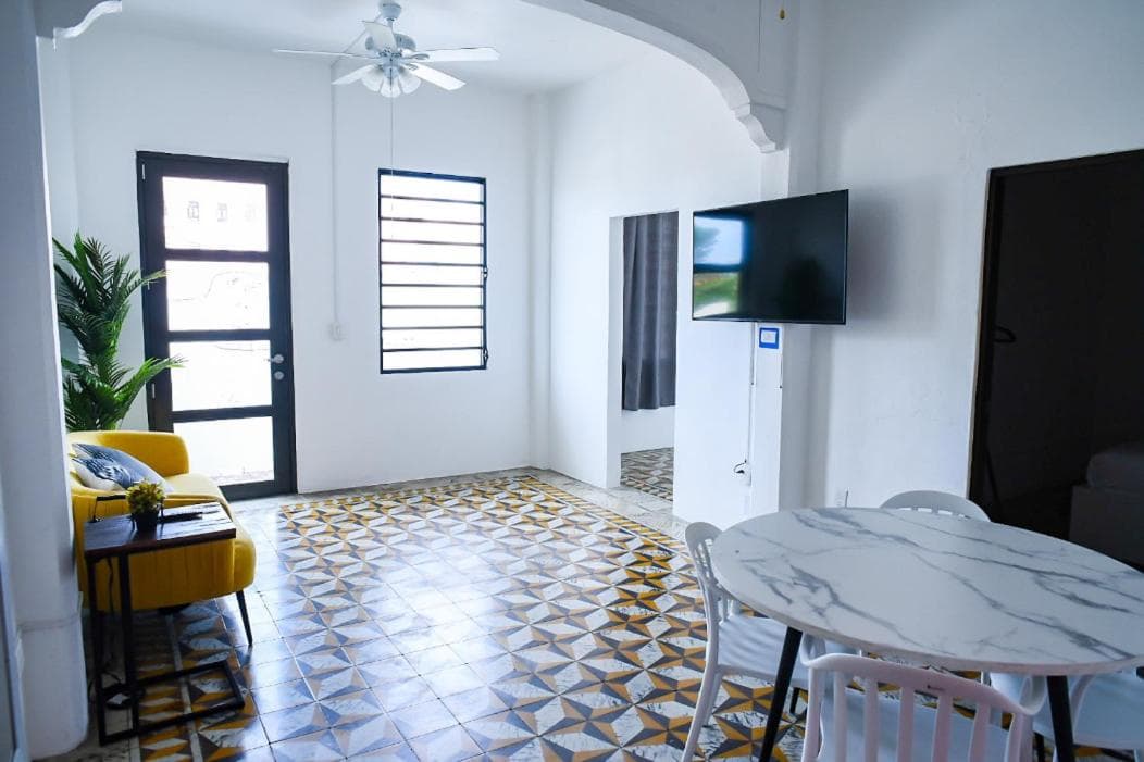 La Ferreteria Apartments