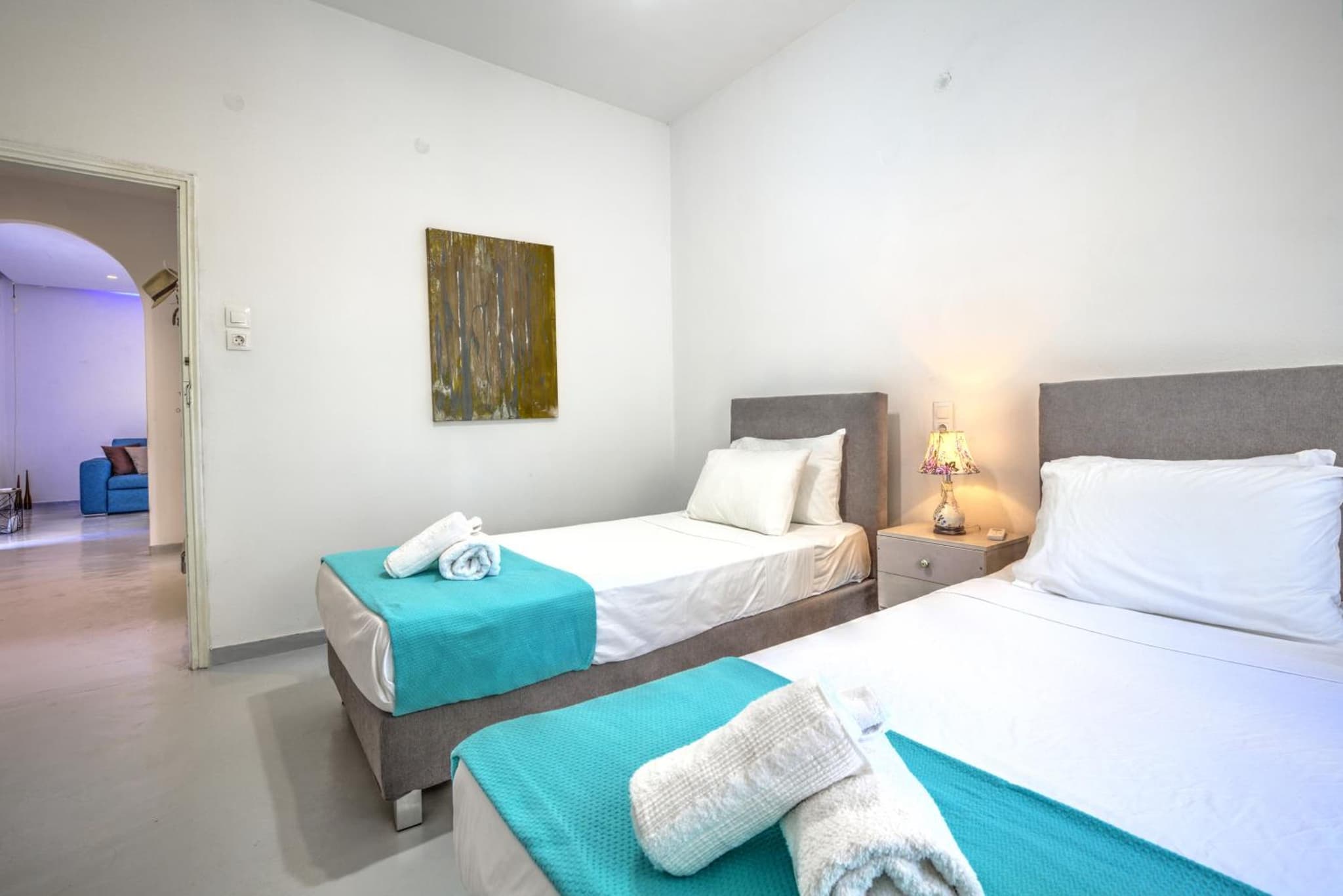 Blue Violet Apartment photo 3