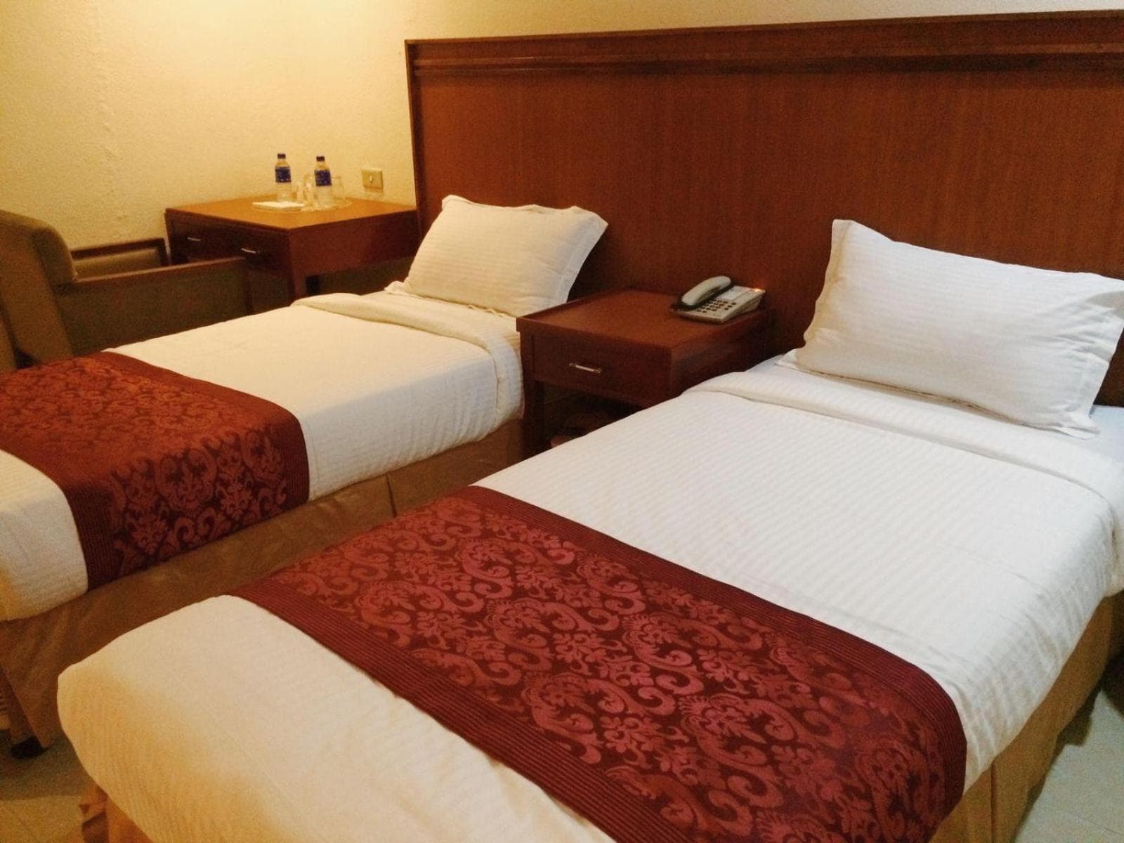 Chinatown Lai Lai Hotel Inc photo 7