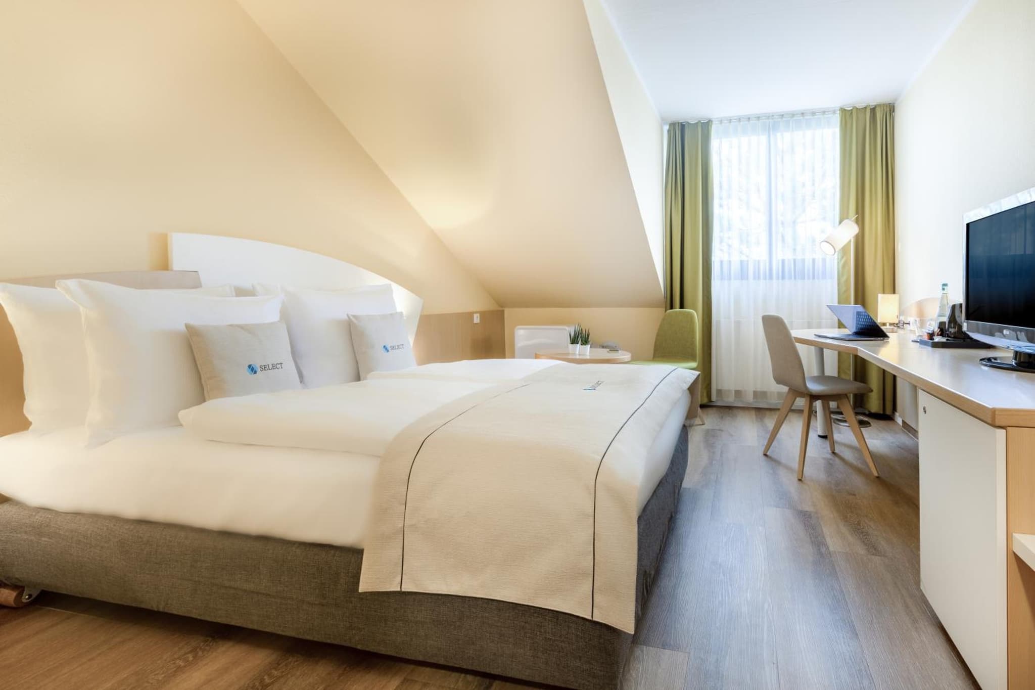 Garner Hotel Erlangen Süd by IHG photo 5