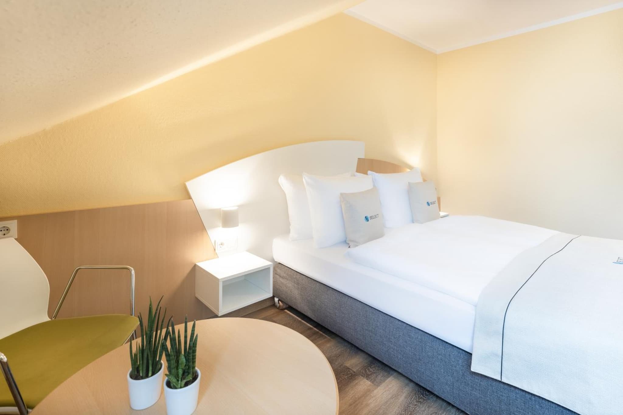 Garner Hotel Erlangen Süd by IHG photo 9