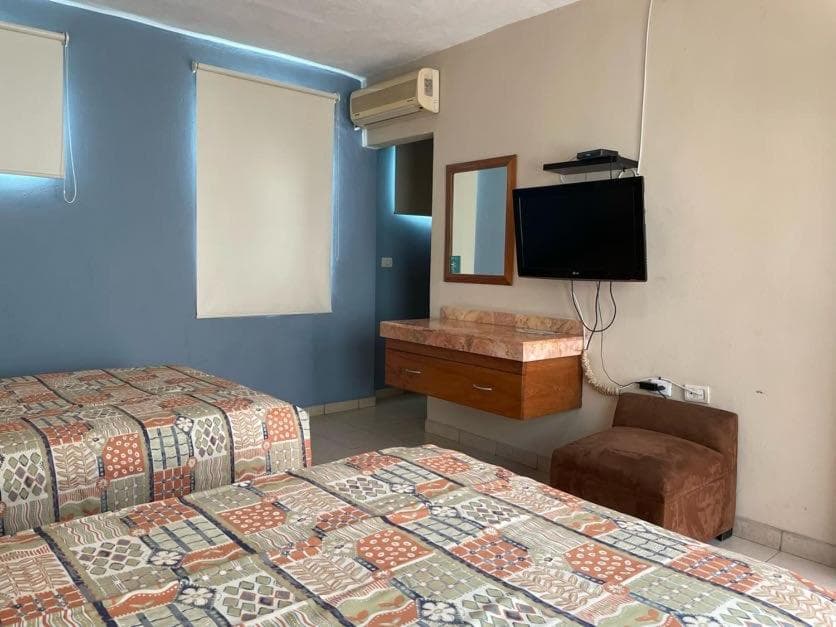 Hotel Santo Domingo Express photo 2
