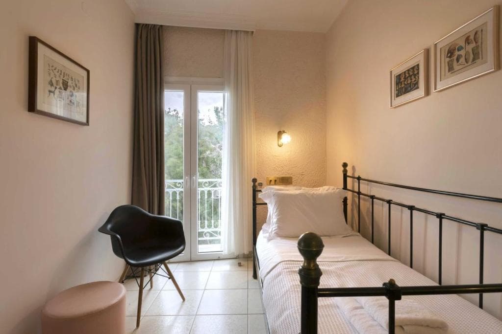 Aneroussa Beach Hotel photo 5