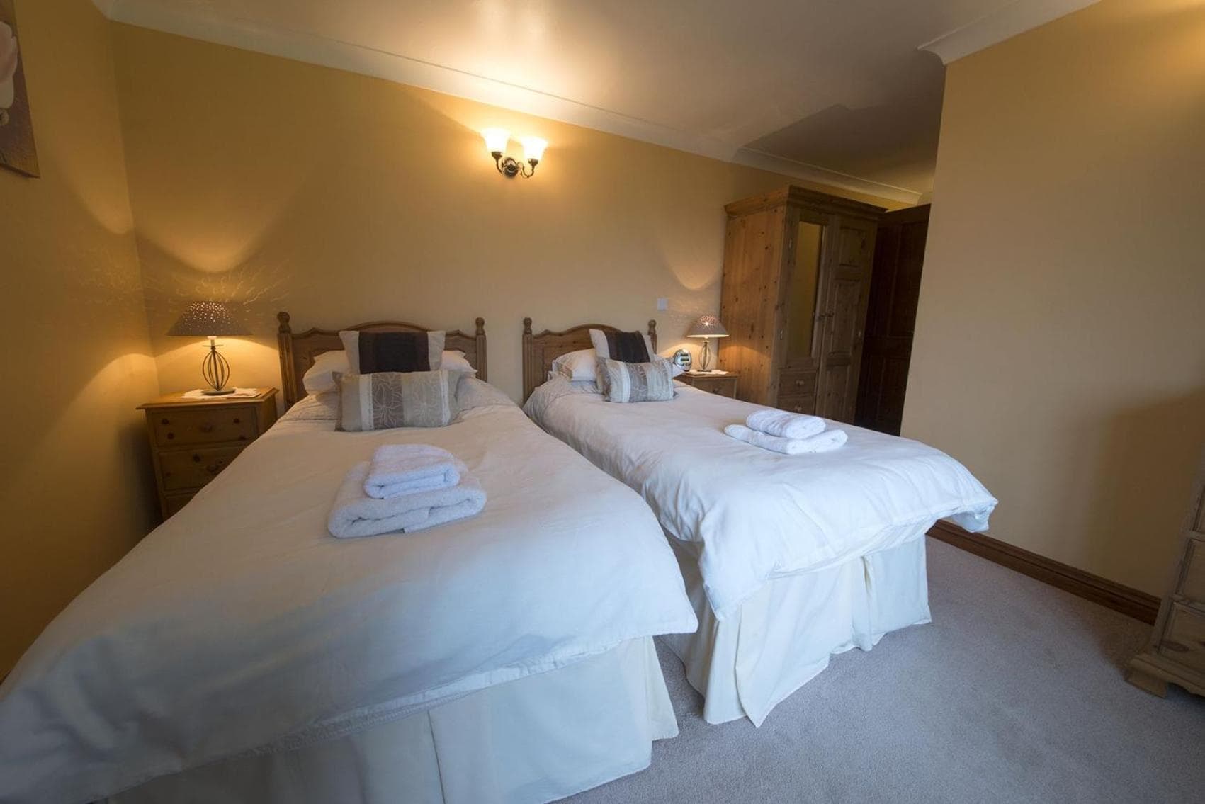 Low How Cottage Coniston photo 9