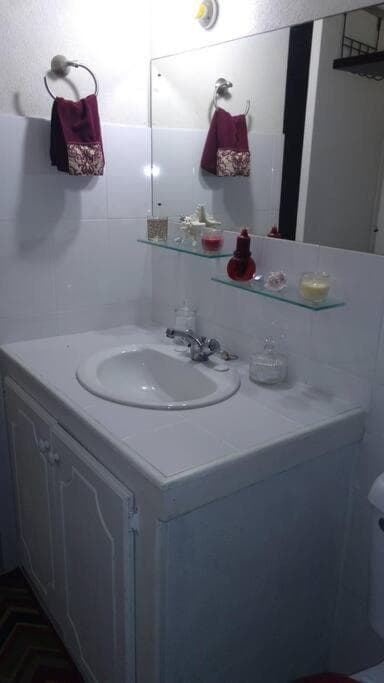 So-neez Upstairs apt photo 6