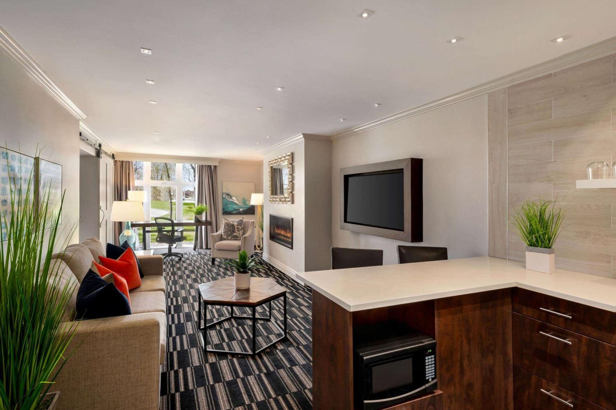 Ramada by Wyndham Cornwall photo 5