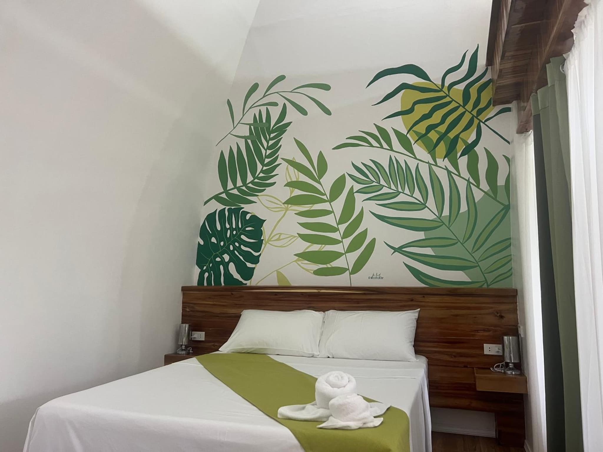 ROYAL SUITES - PORT BARTON photo 4