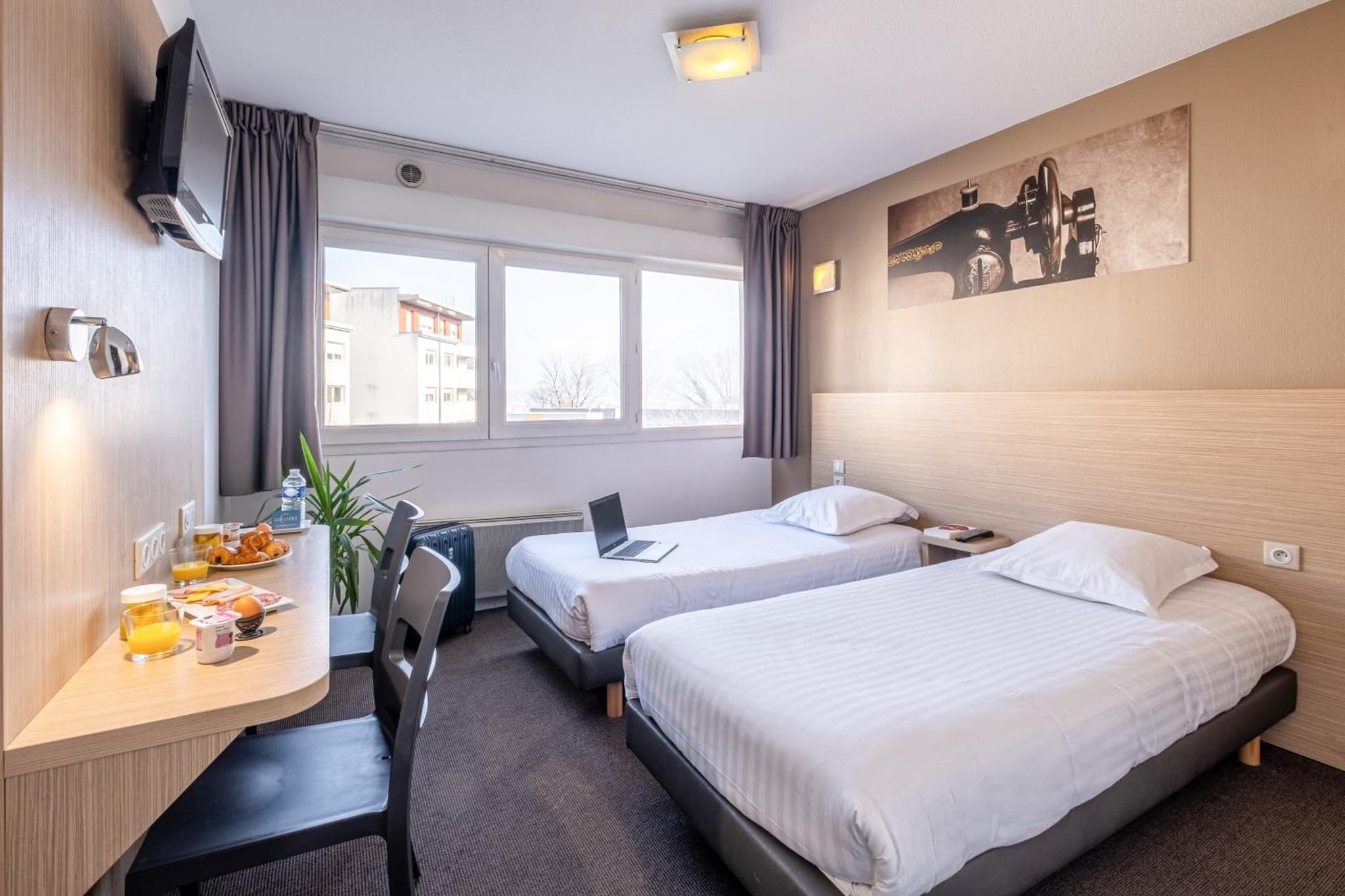 hotel room