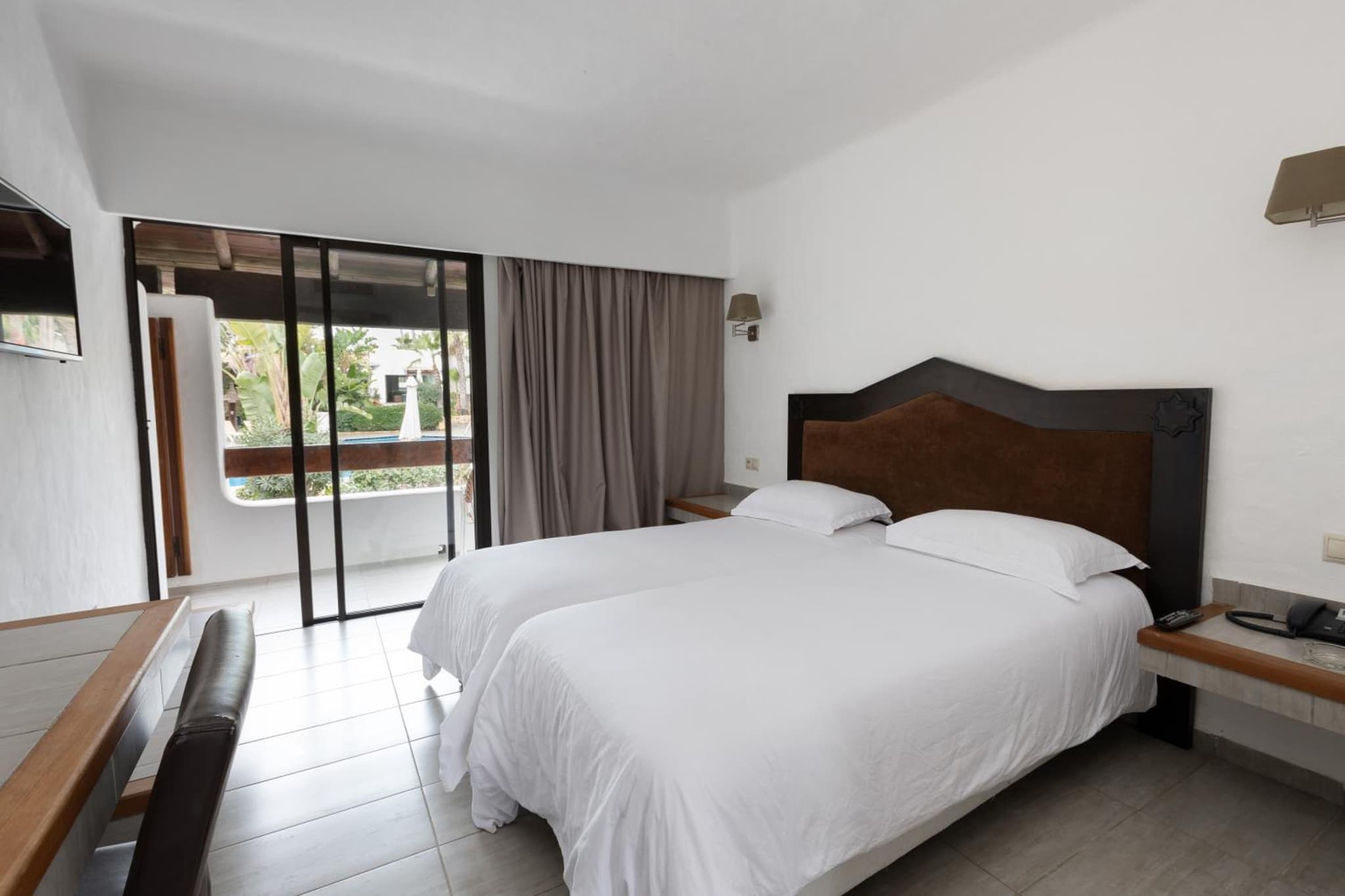 hotel room