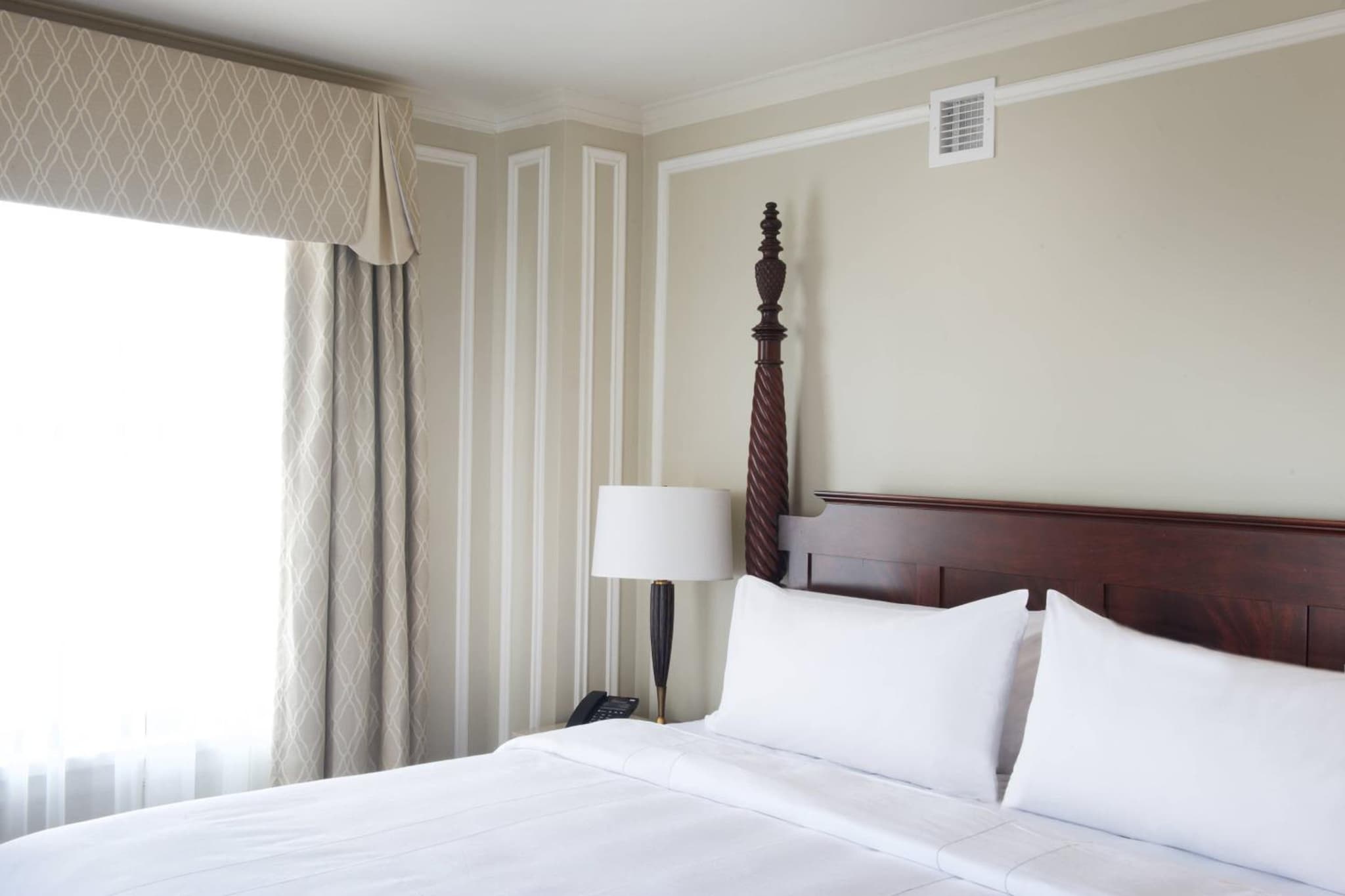 Marriott Syracuse Downtown photo 4