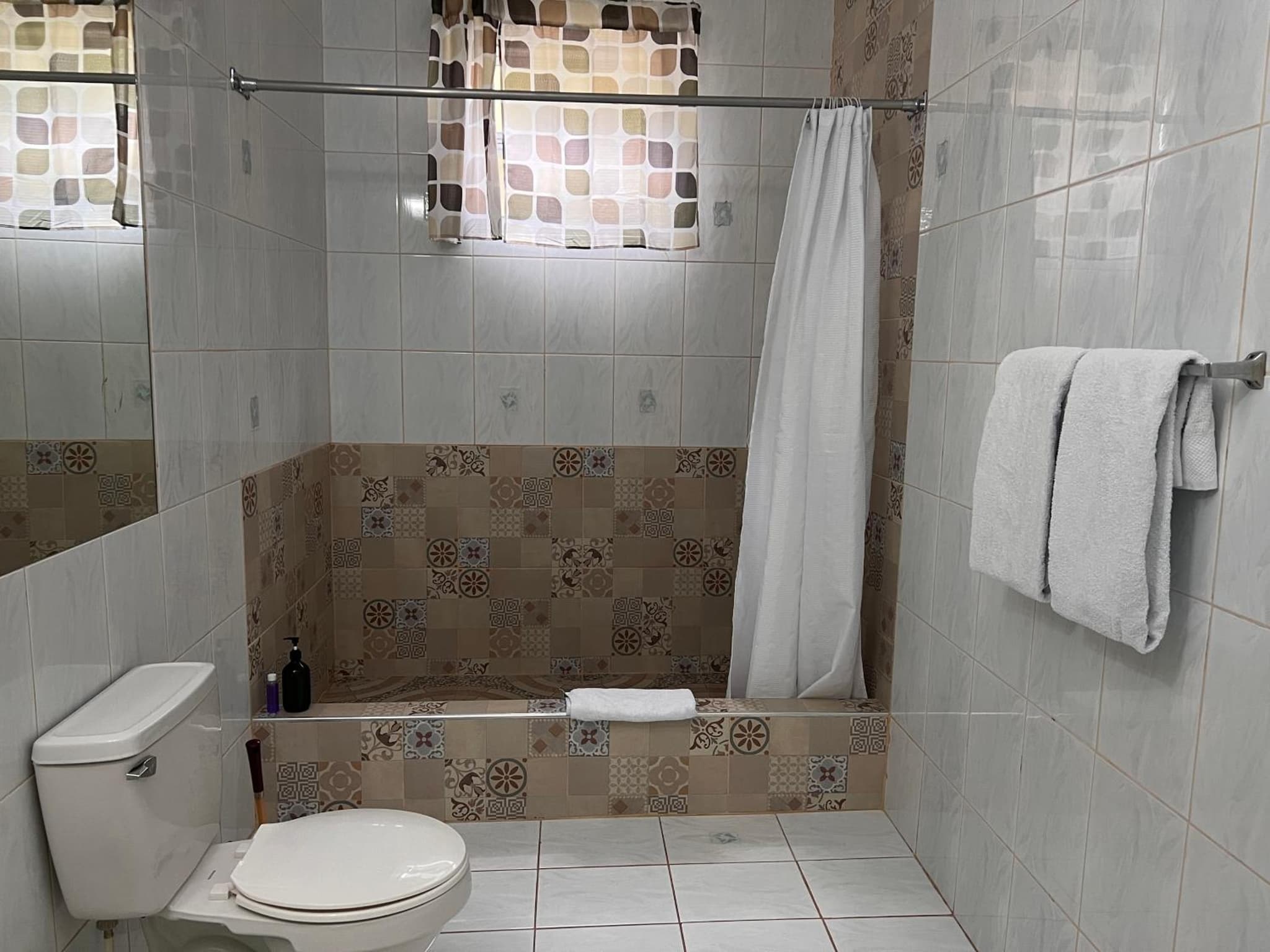 All Nations Guest House photo 8