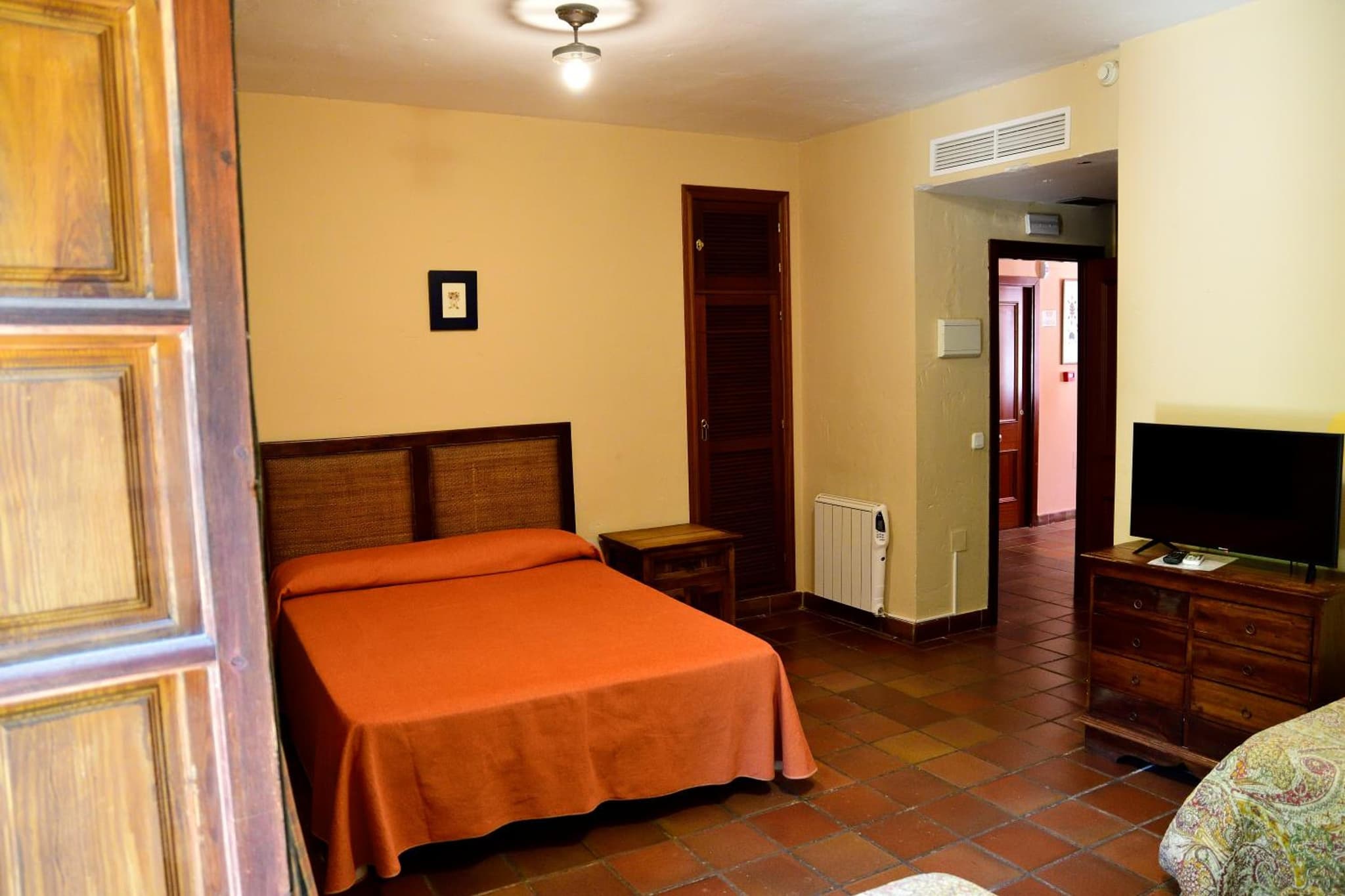 Hotel Humaina photo 2
