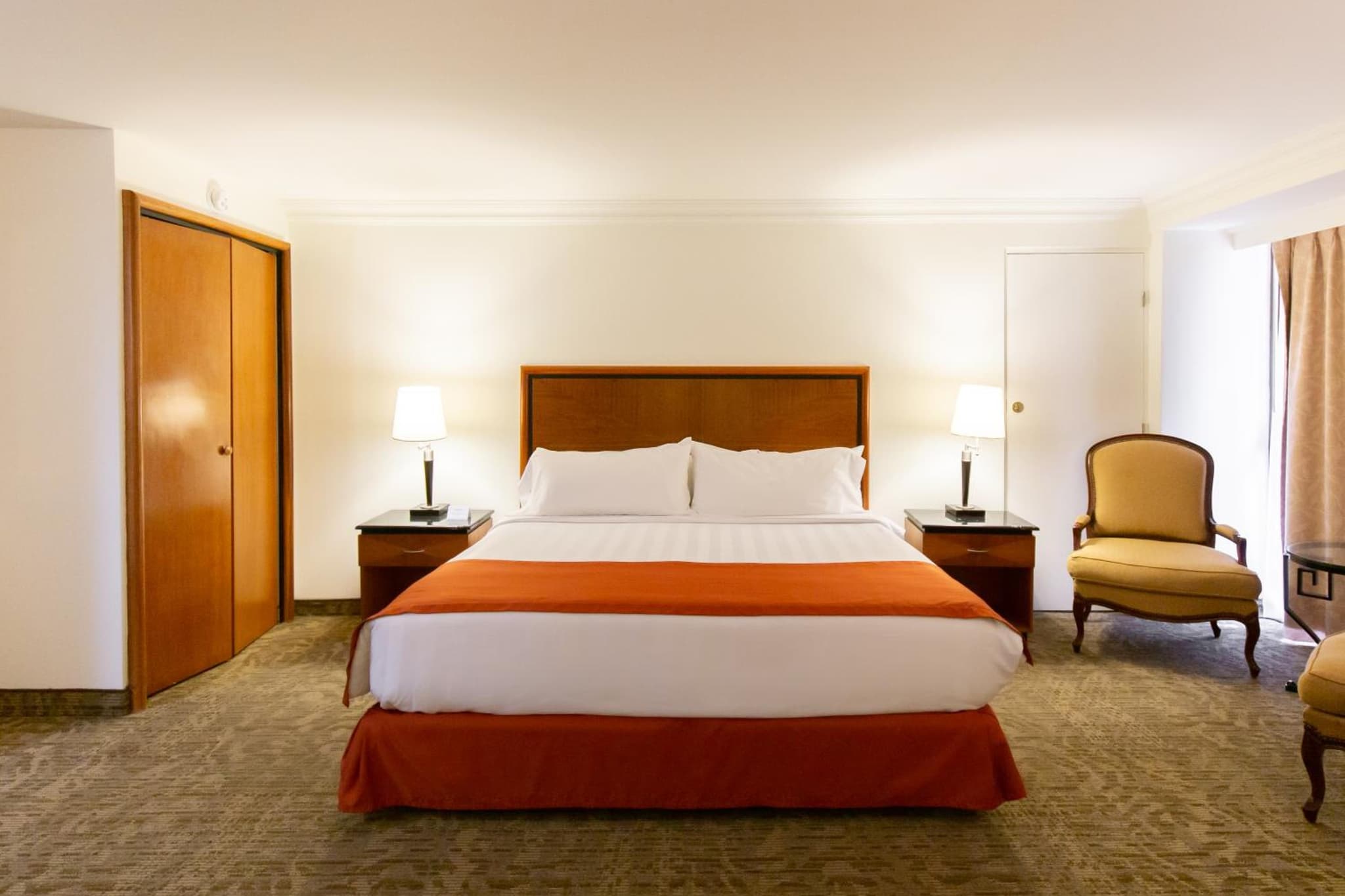 HS HOTSSON Hotel Tampico photo 3
