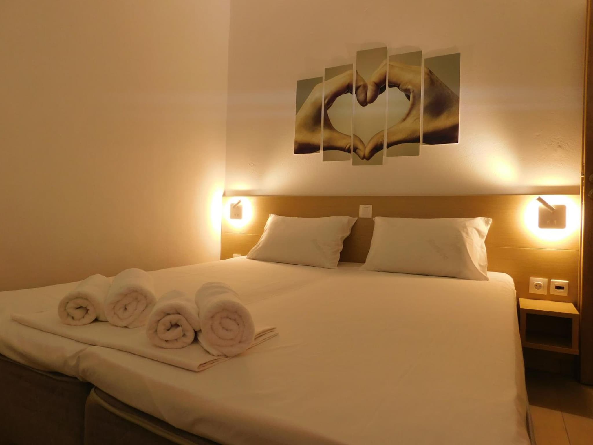 AKTIS MAKRIGIALOS LUXURY APTS photo 9