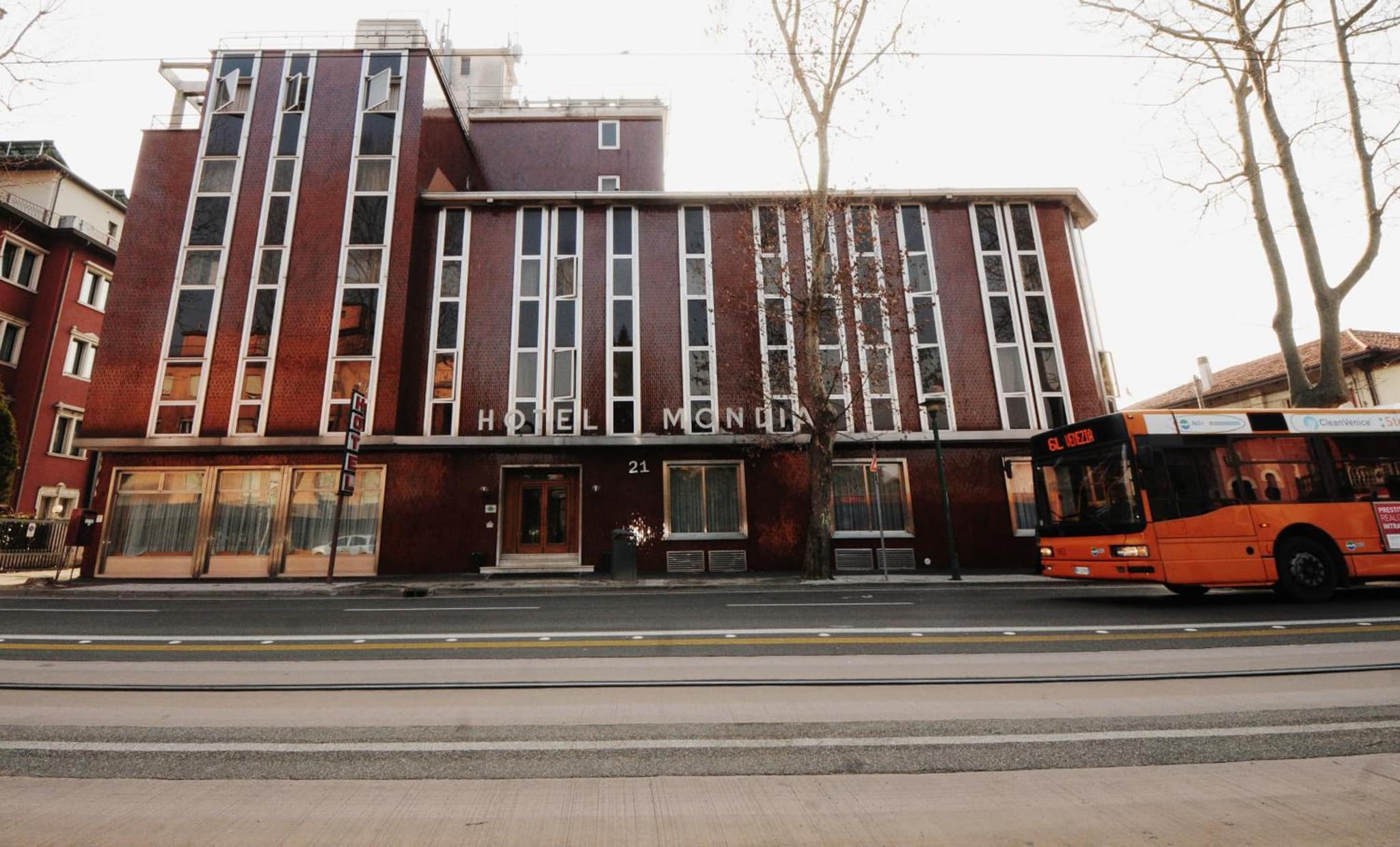 Hotel Mondial