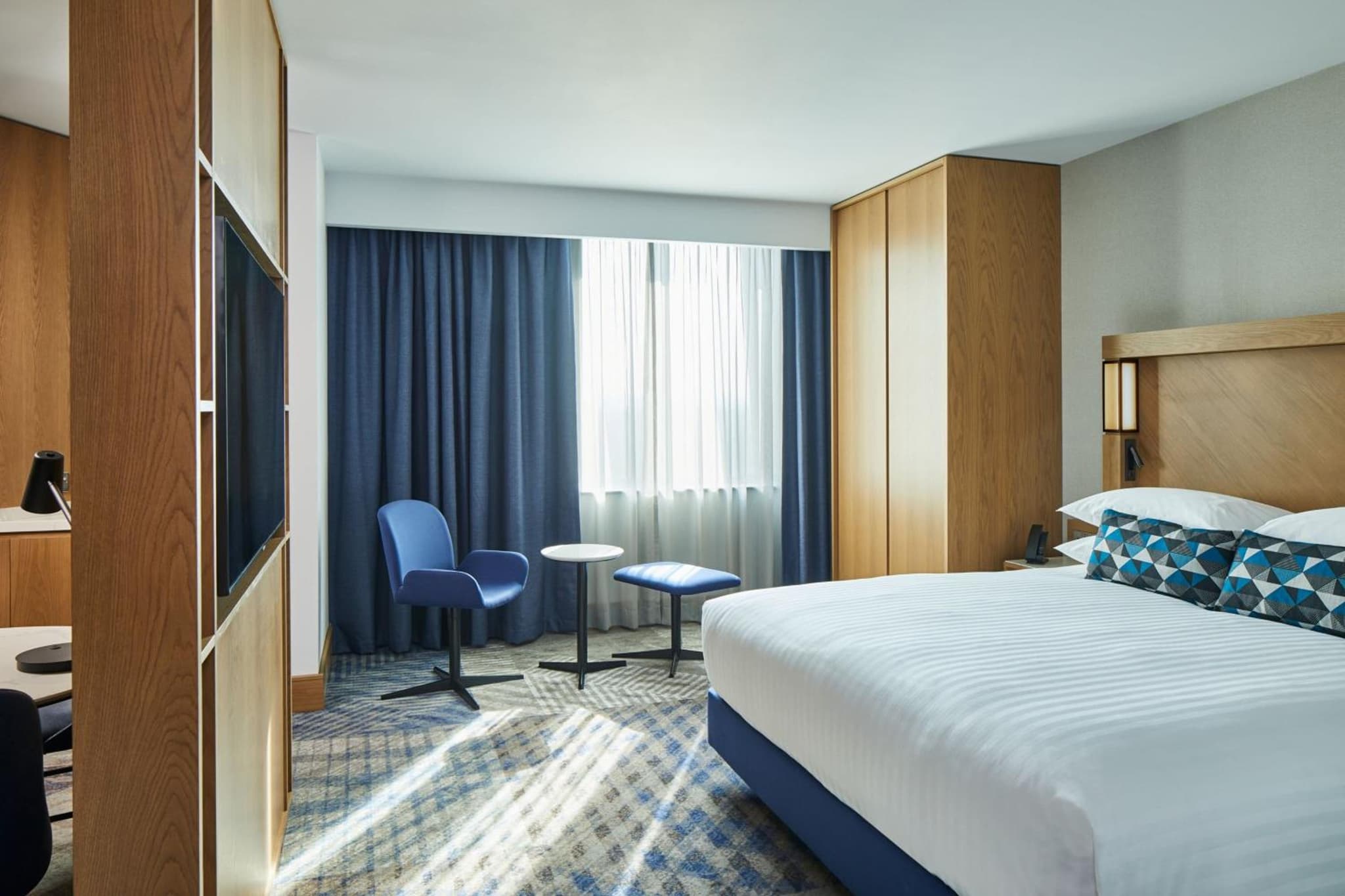 Courtyard by Marriott Exeter Sandy Park photo 2