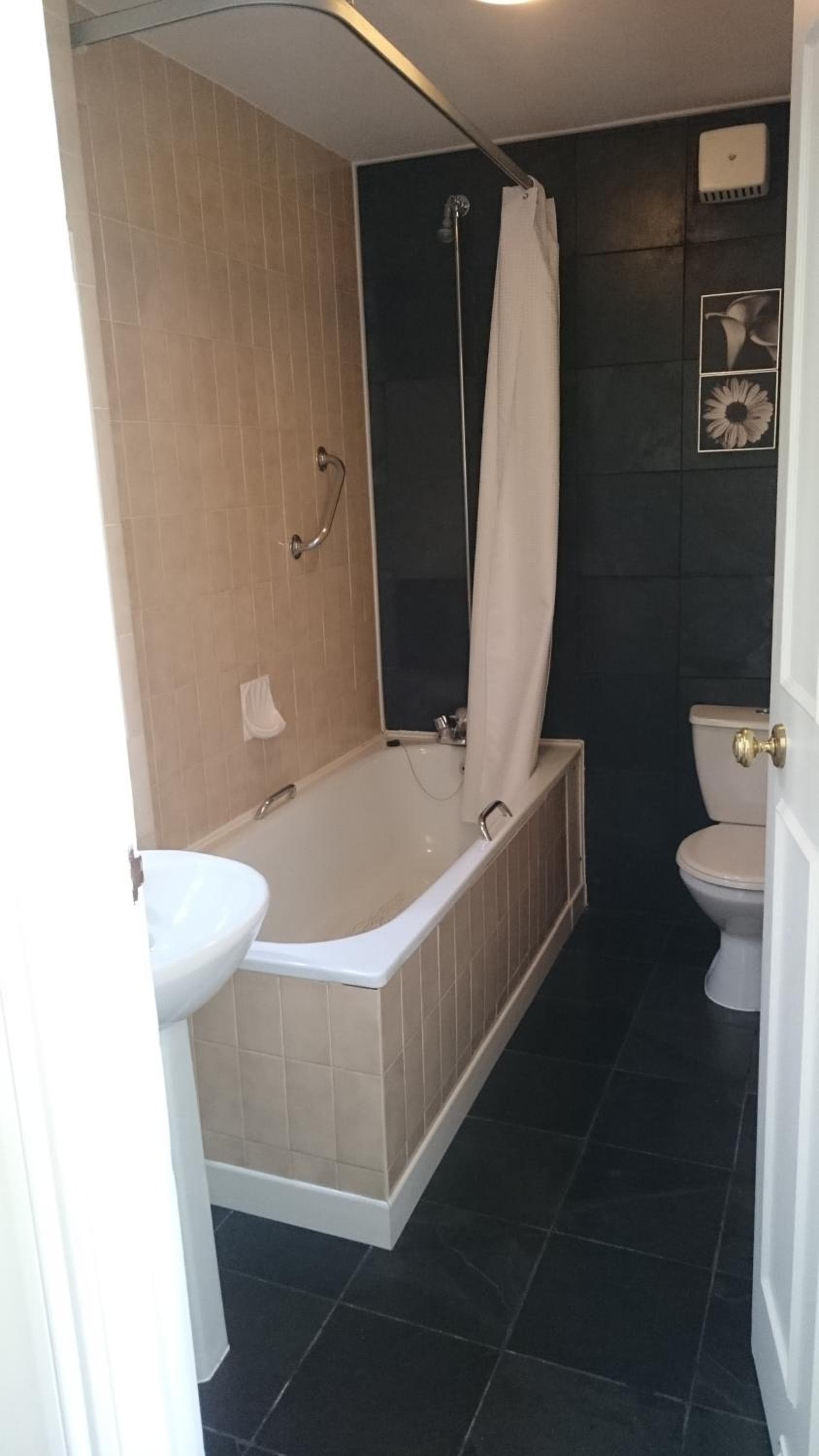 17 Wilmington Square photo 5