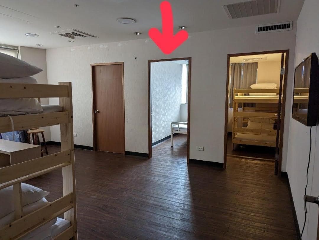 Hey Bear Capsule Hotel photo 2