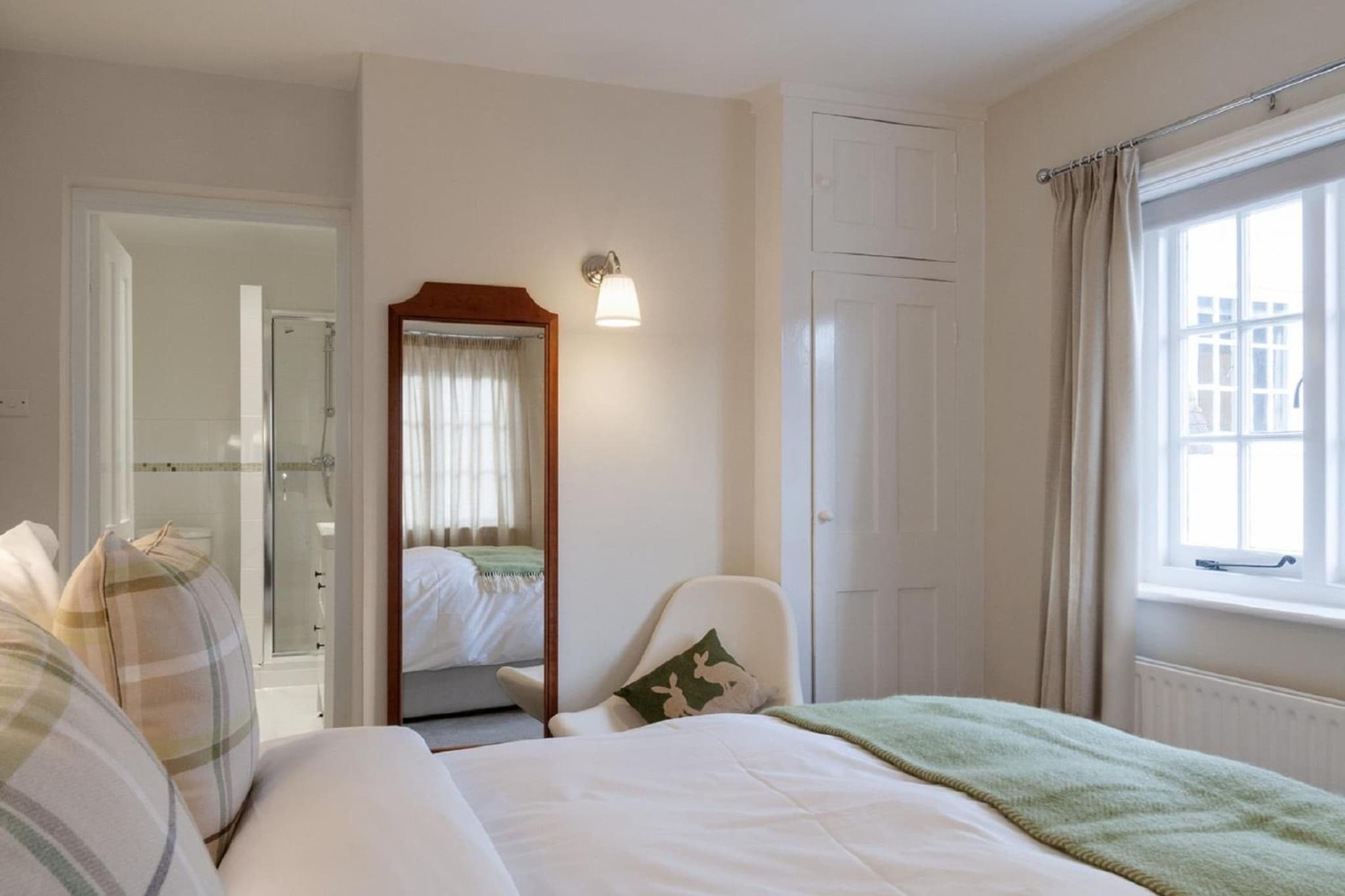 Hurtwood Hotel photo 2