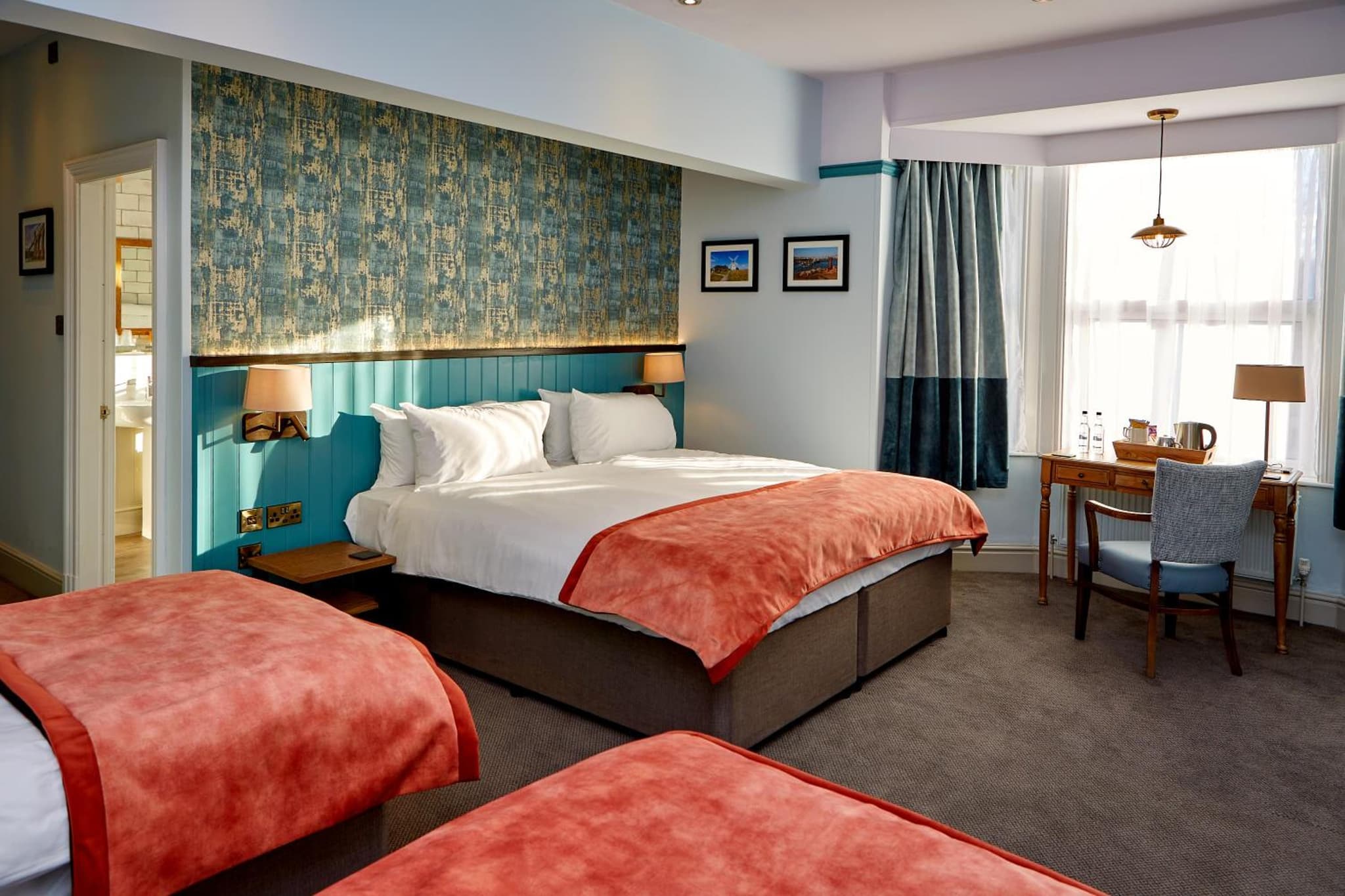 Anglesey Arms Hotel photo 2