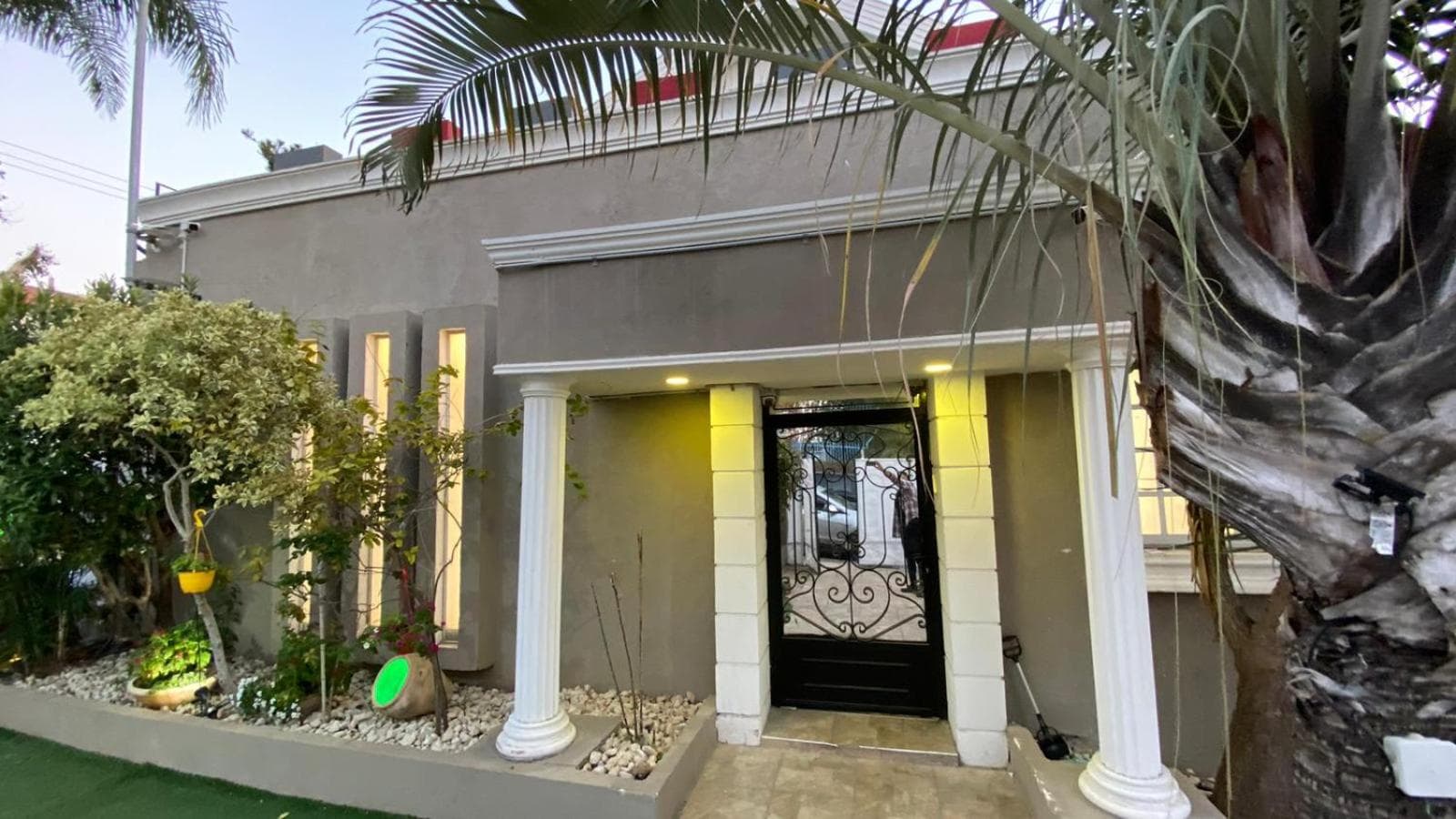 Private Villa with six Bedroom photo 6