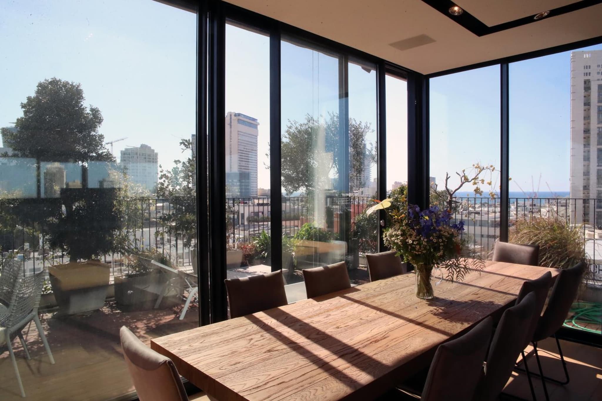 4BDR - Stunning & Magnificent Duplex Penthouse TLV photo 9