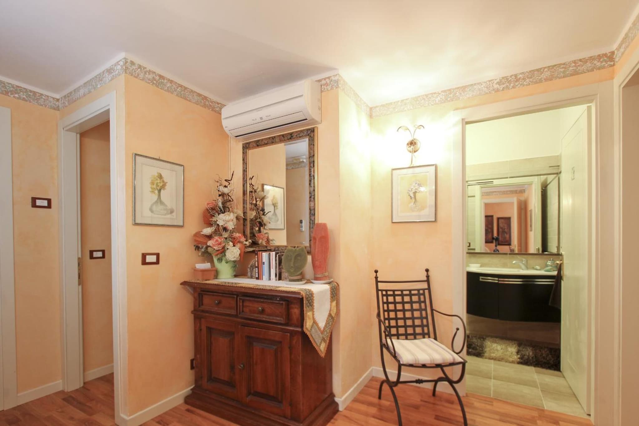 Villa Yellow photo 9