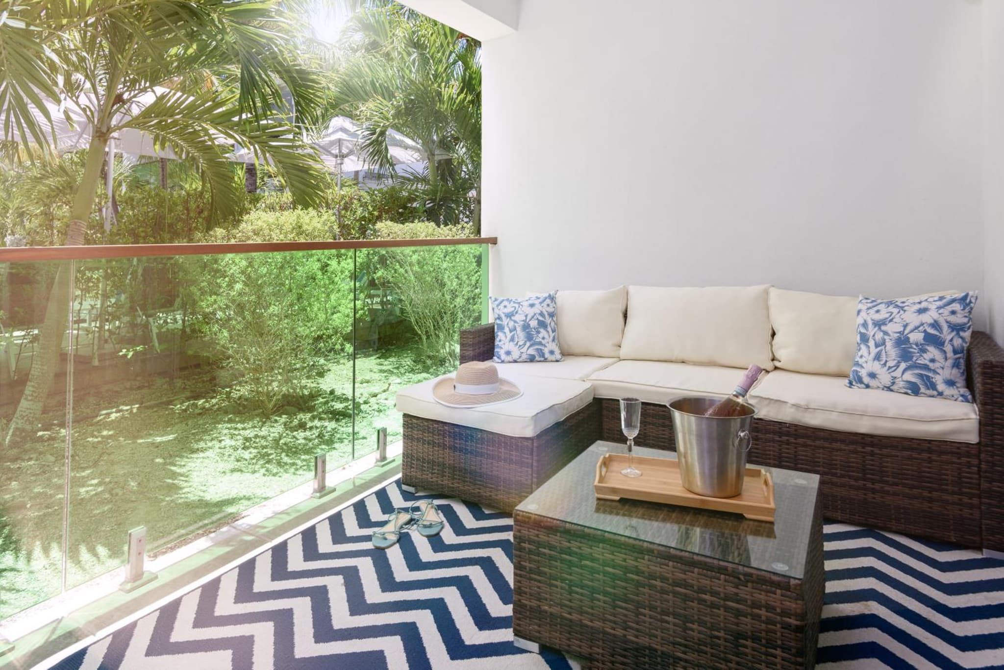 The Oasis at Grace Bay photo 8