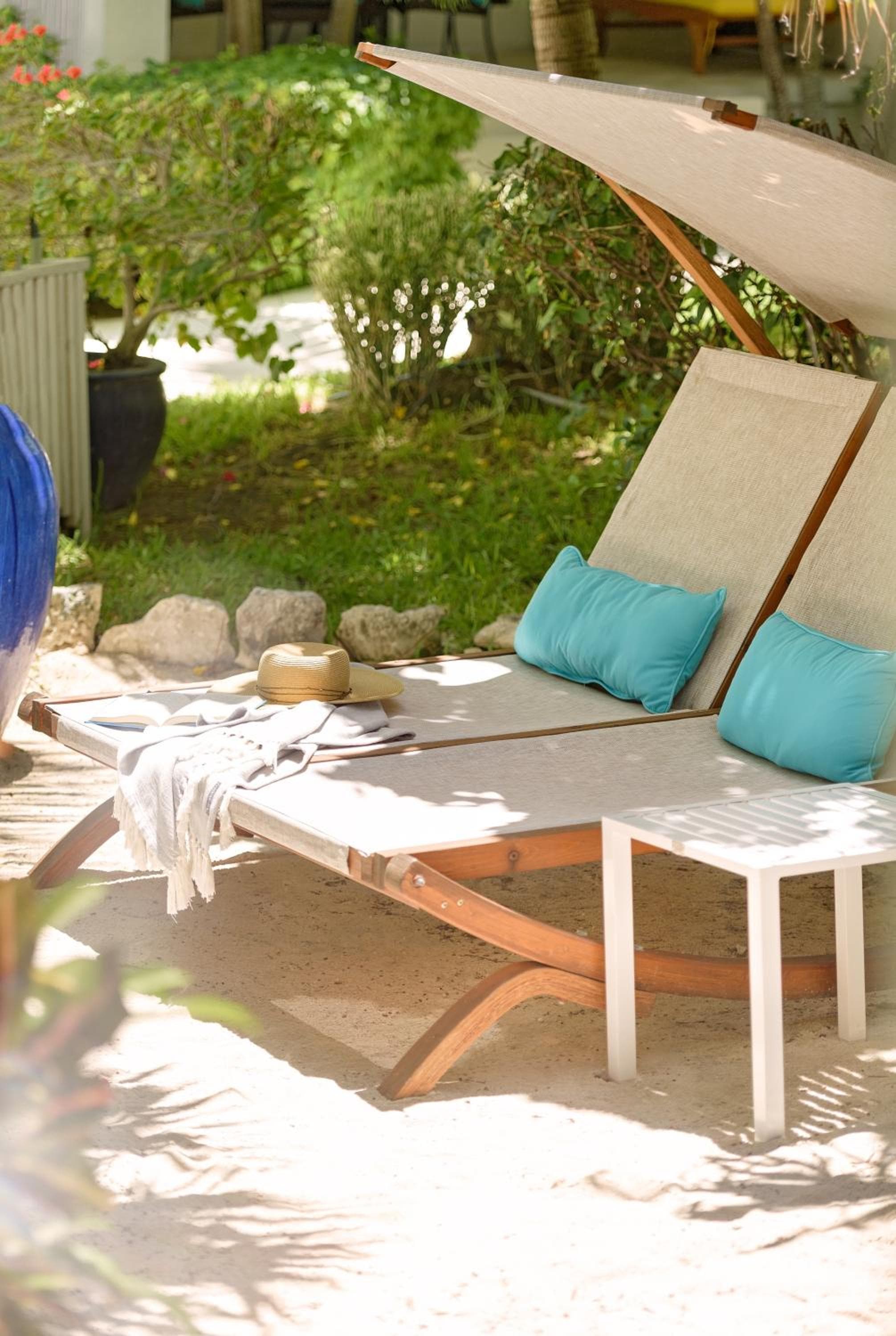 The Oasis at Grace Bay photo 9