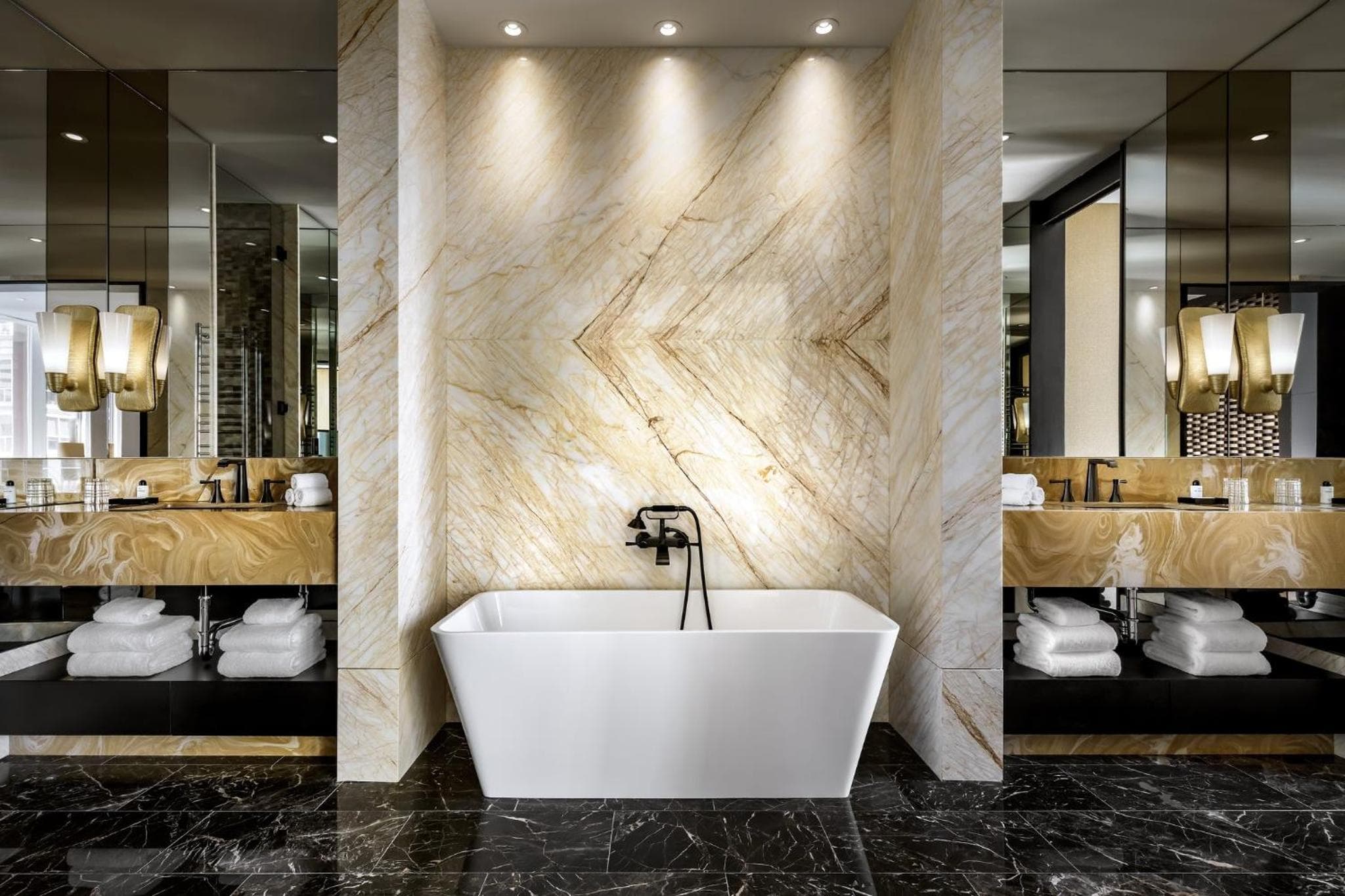 BISHA, a Luxury Collection Hotel, Toronto photo 2