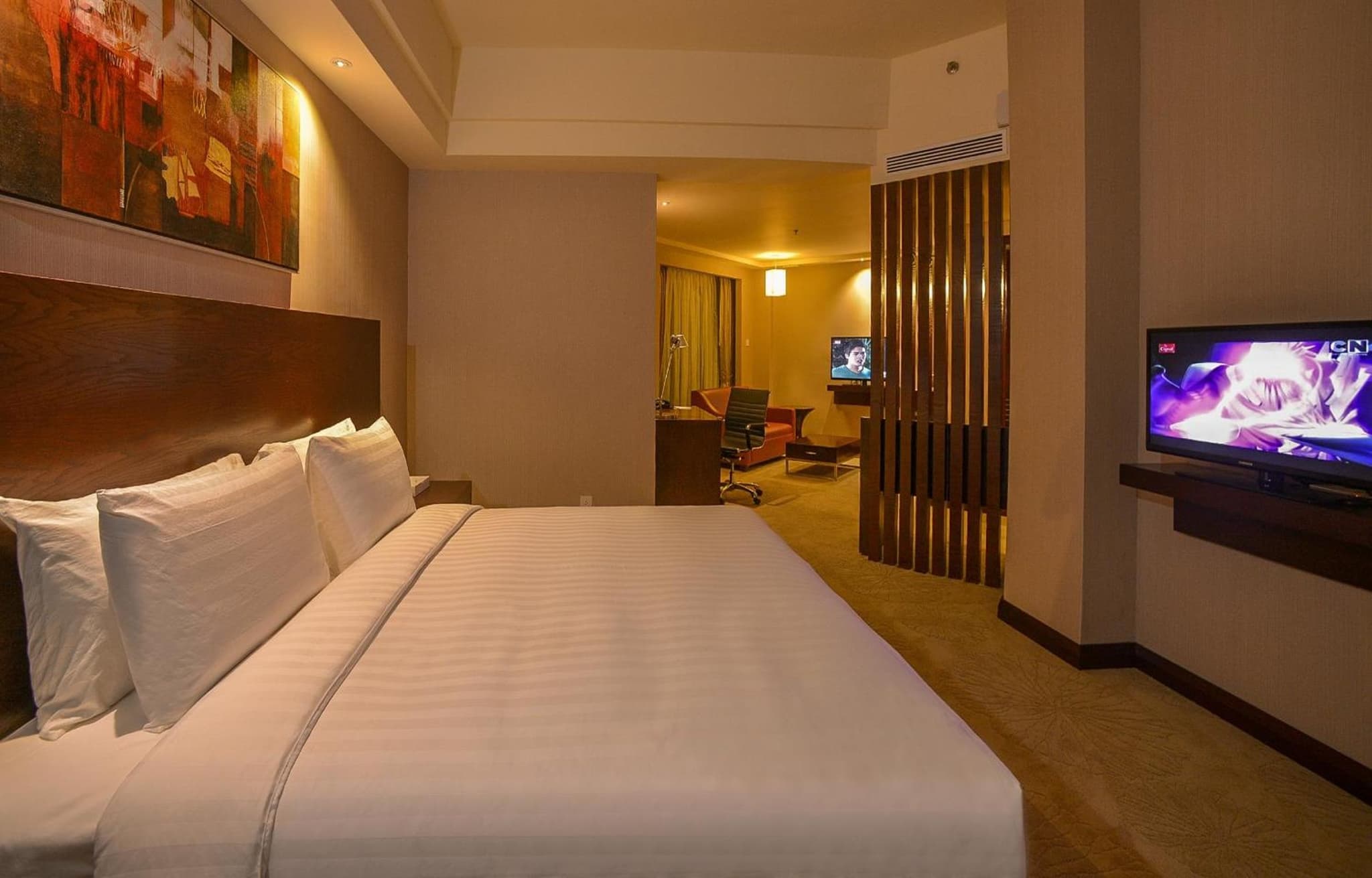 Widus Hotel Clark photo 4