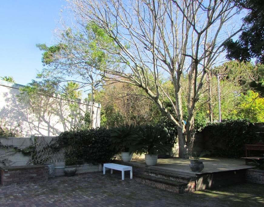Lovely 1-bedroom rental with a pool photo 7