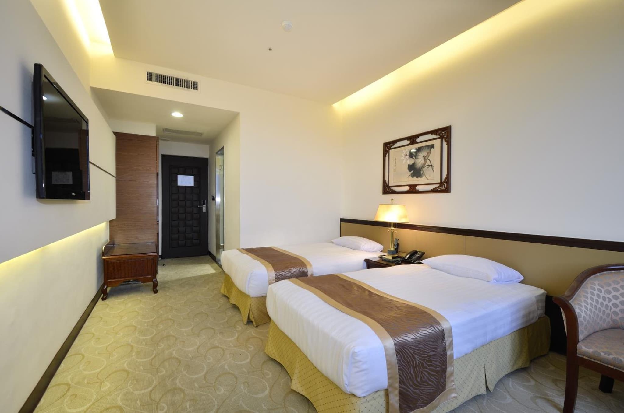 Hi-YES HOTEL TAOYUAN photo 7