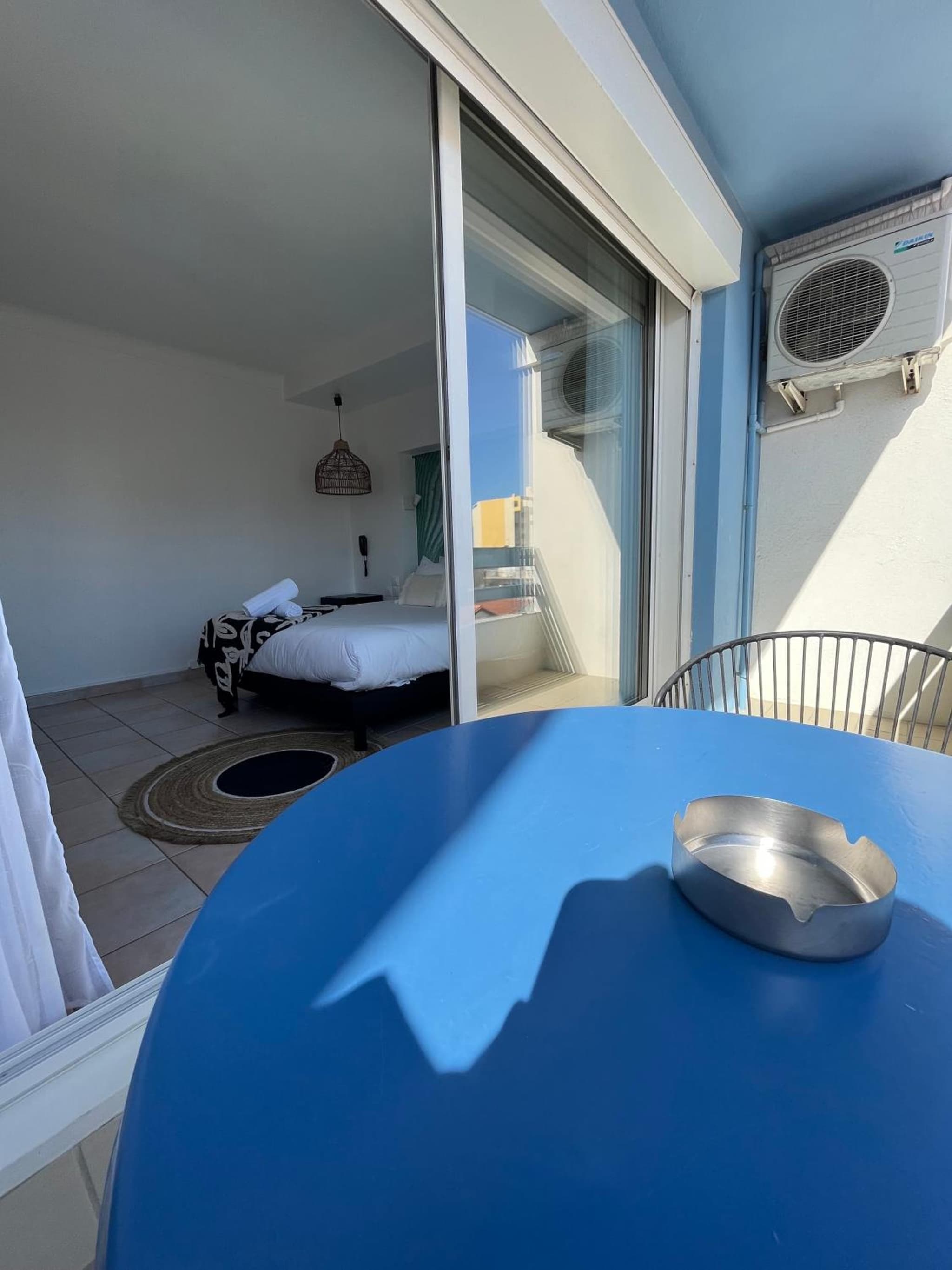 Hôtel Les Sables - Urban Style - by Logis Hotels photo 9