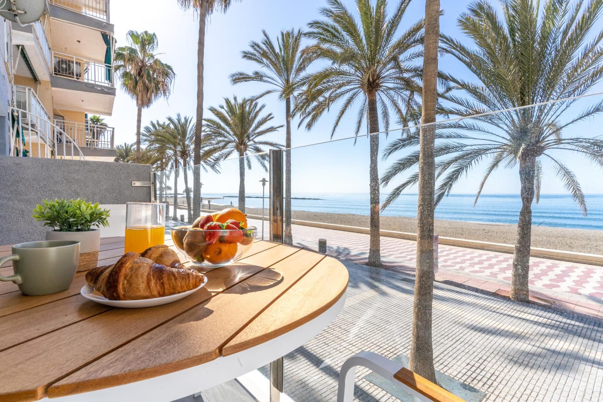 Apartaments Paseo Marítimo by Expoholidays