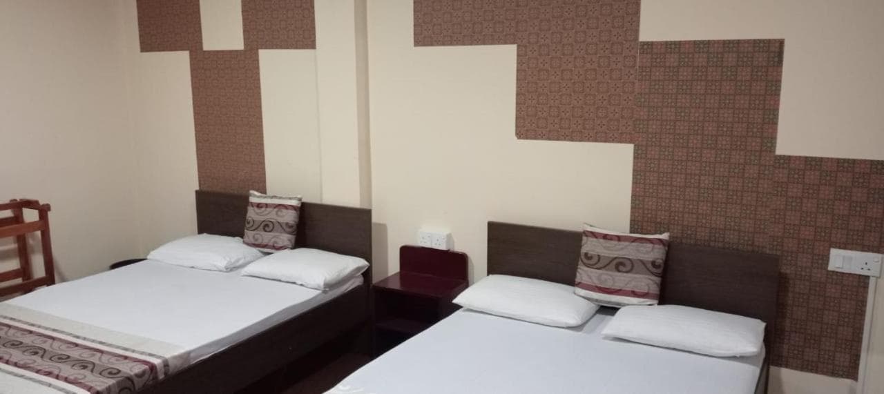 Thuvaraga Inn photo 9