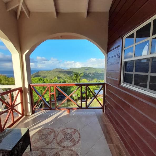 Eden Crest Villa photo 3