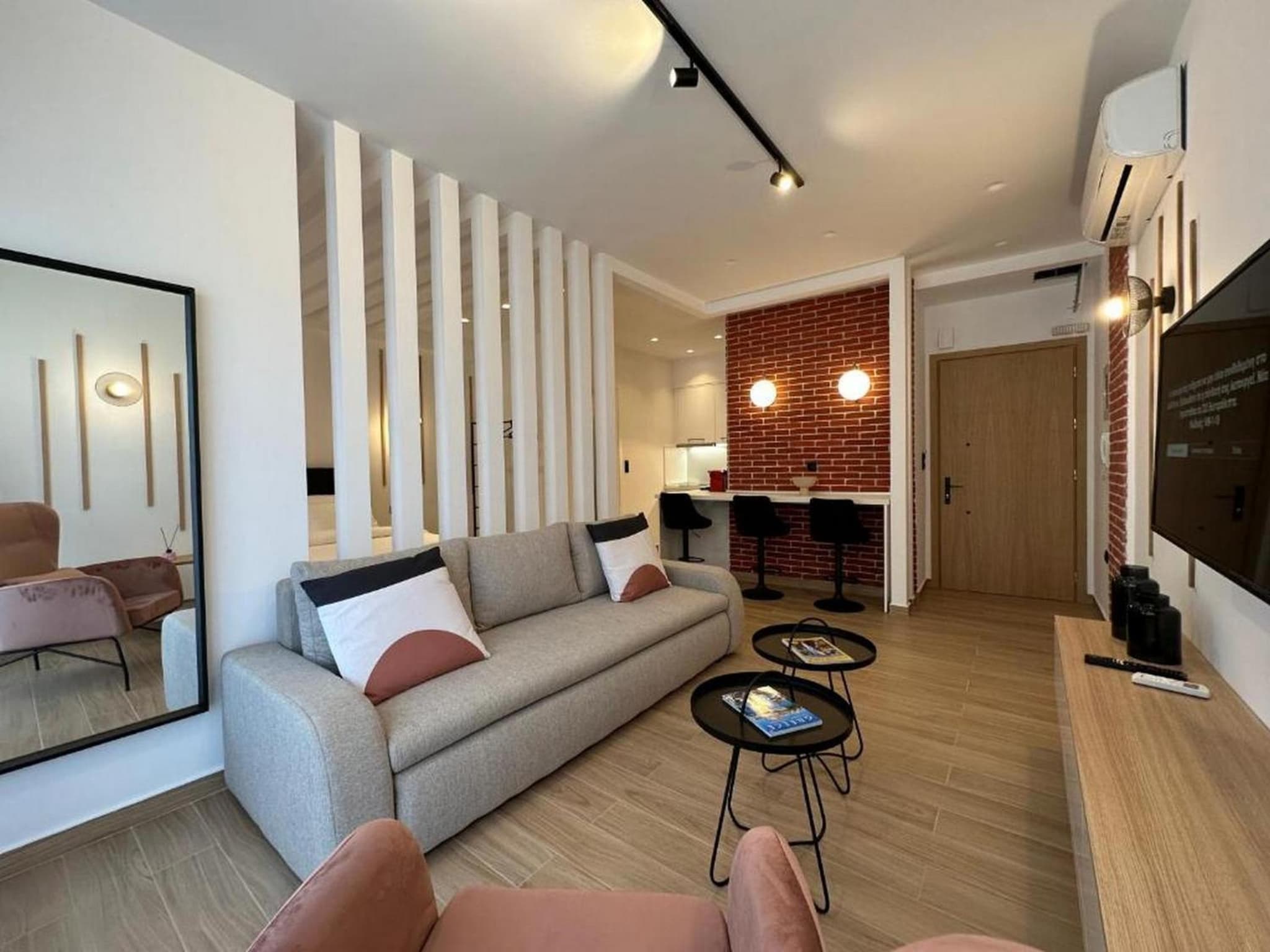 Centro Urban Suites photo 3
