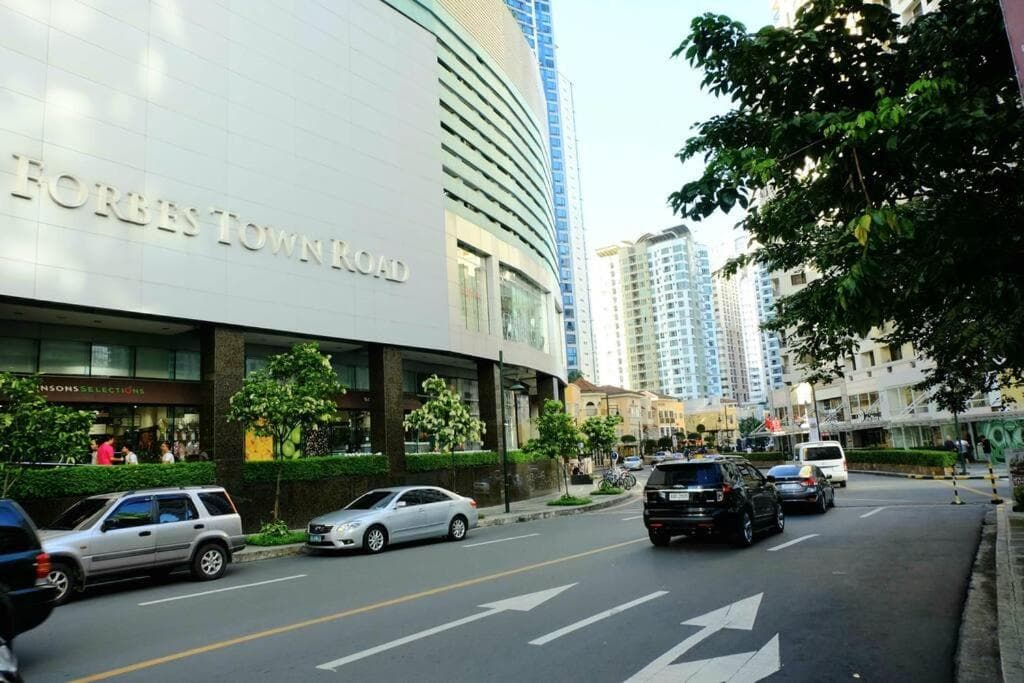 Avant in BGC - Spacious 1 Bedroom with Amazing View photo 4