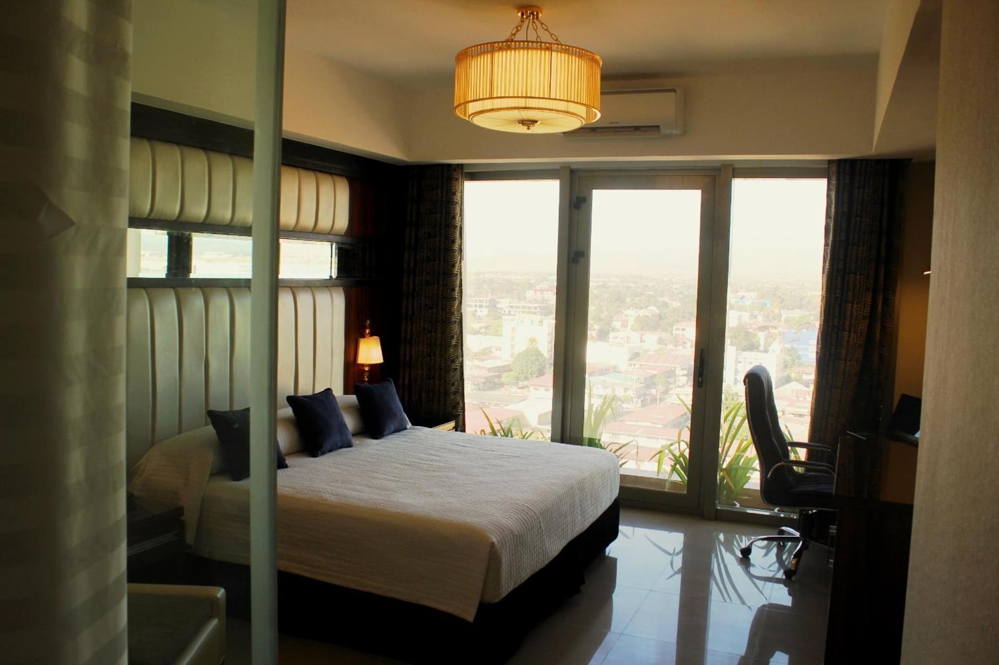 Central Park Tower Resort photo 2