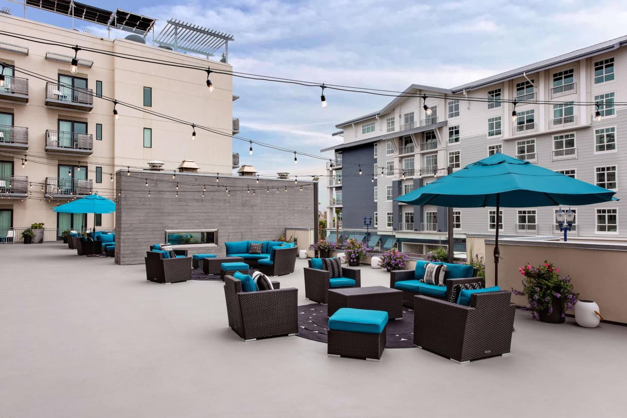 SpringHill Suites by Marriott Oceanside Beach photo 4