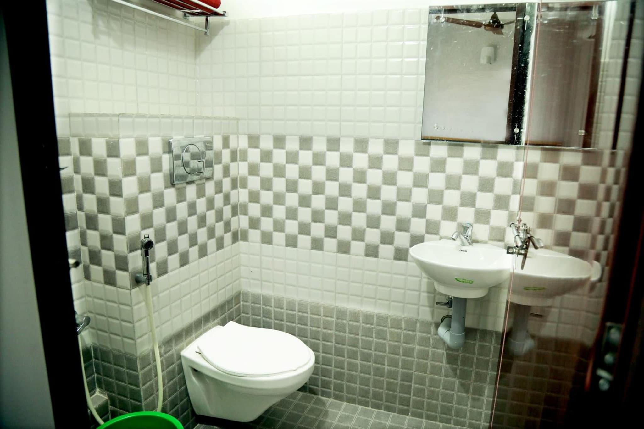 Alite Enclaves Fully furnished apartments photo 3