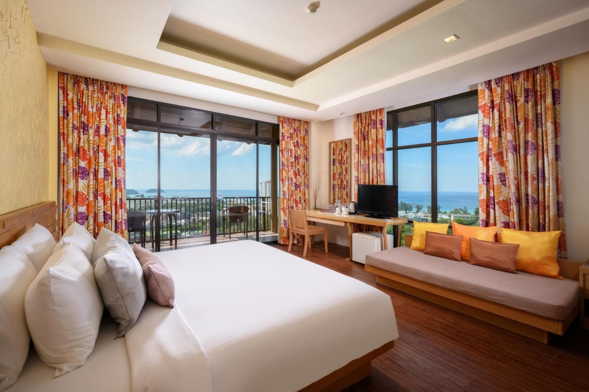 Karon Phunaka Resort photo 9