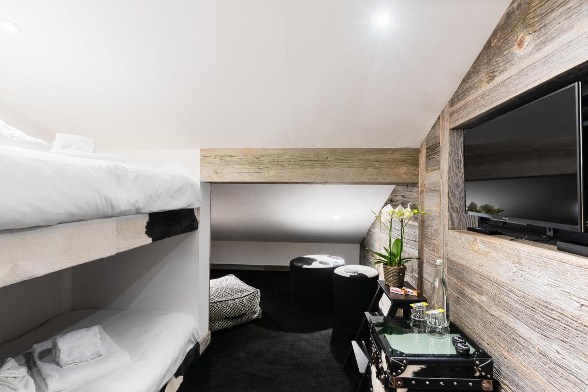 Hotel Farinet photo 2