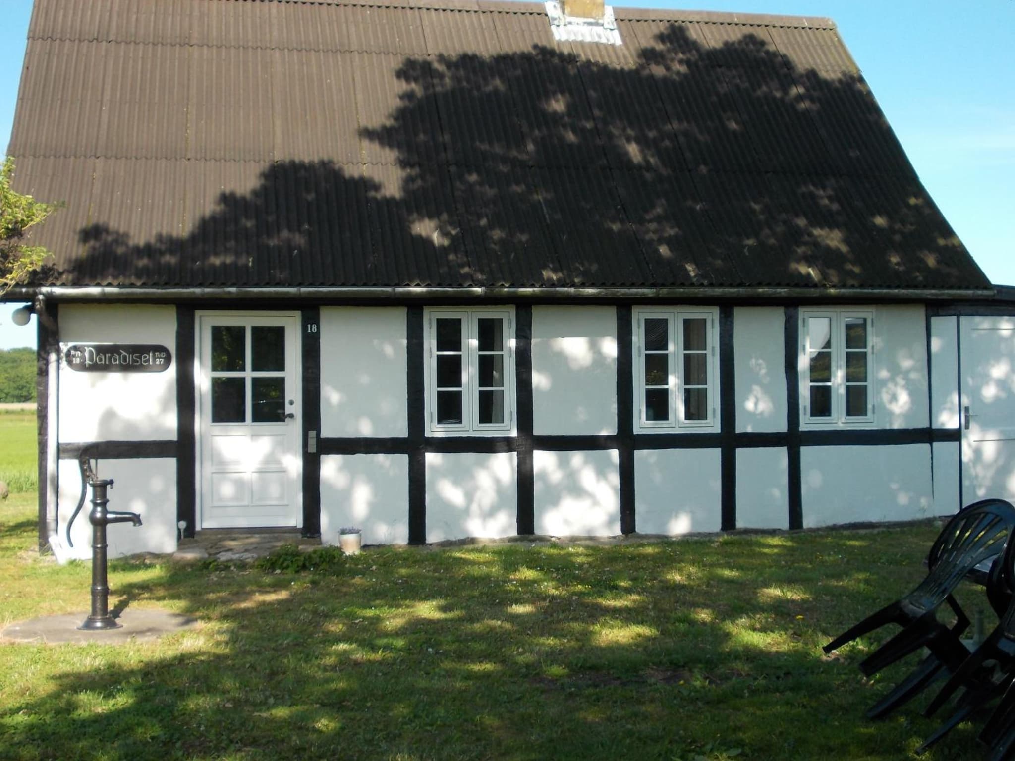 Paradiset Holiday House photo 8